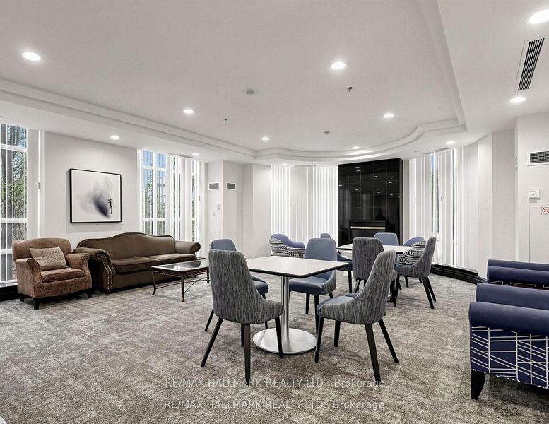 Photo 5 of Unit 106, 3 Ellesmere Street, Richmond Hill, Langstaff — HOMEH