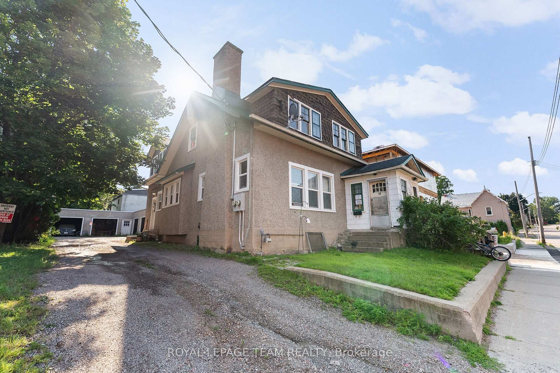 Photo 2 of 229 Cecelia Street, Pembroke, Pembroke — HOMEH