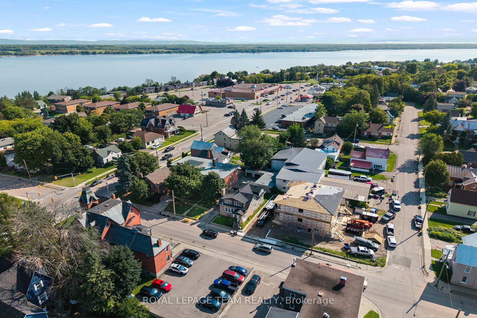 Photo 4 of 229 Cecelia Street, Pembroke, Pembroke — HOMEH