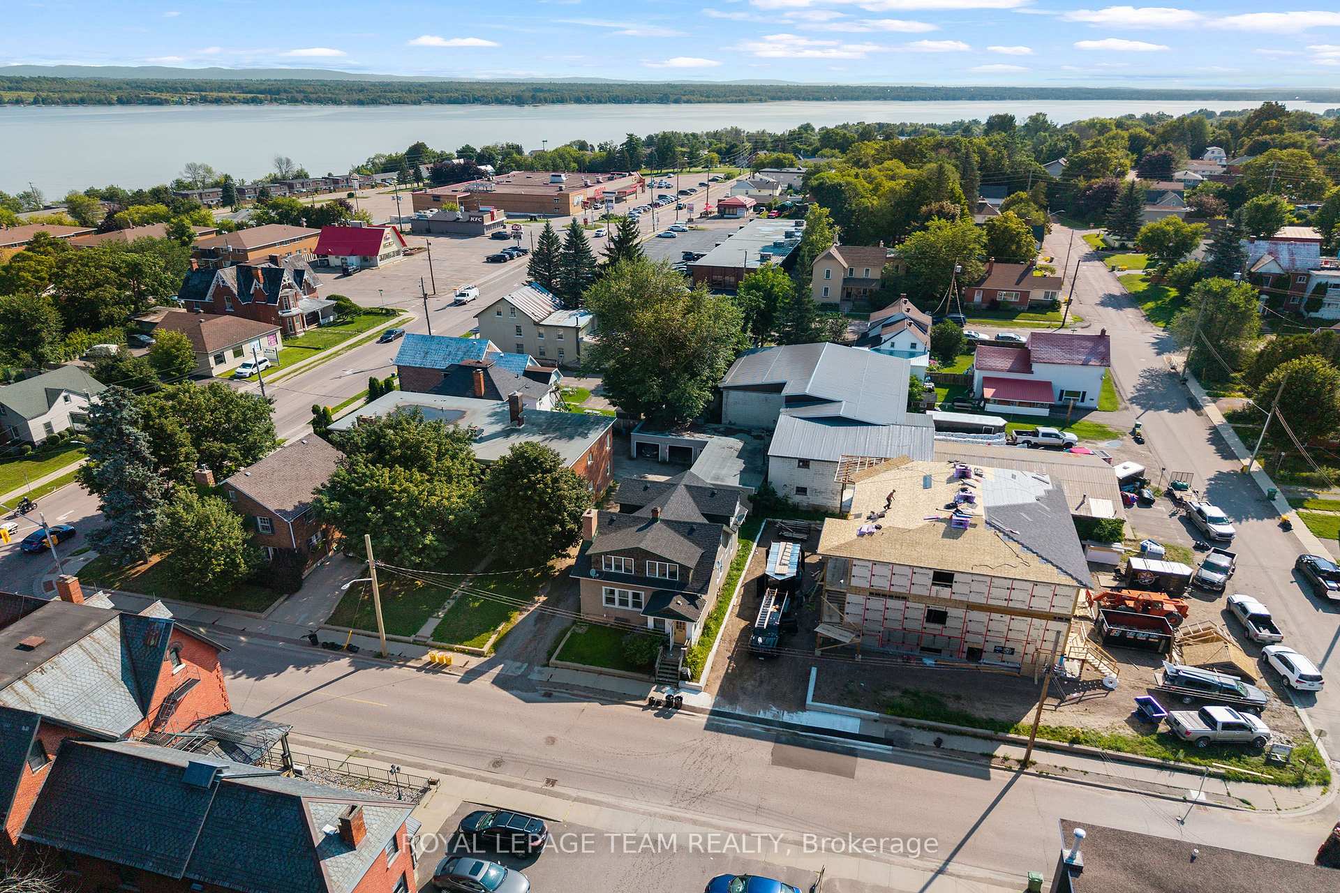 Photo 6 of 229 Cecelia Street, Pembroke, Pembroke — HOMEH