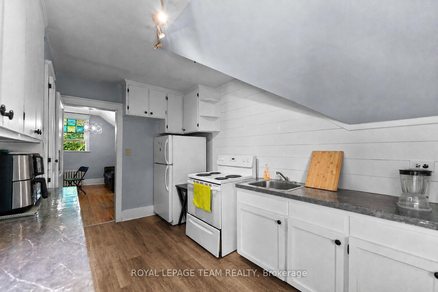 Photo 20 of 229 Cecelia Street, Pembroke, Pembroke — HOMEH