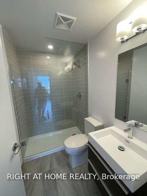 Photo 7 of Unit 1510, 181 Bedford Road, Toronto, The Annex — HOMEH