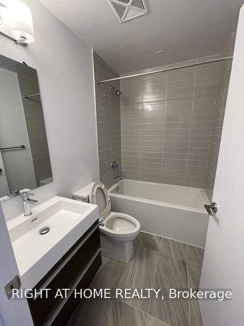 Photo 10 of Unit 1510, 181 Bedford Road, Toronto, The Annex — HOMEH