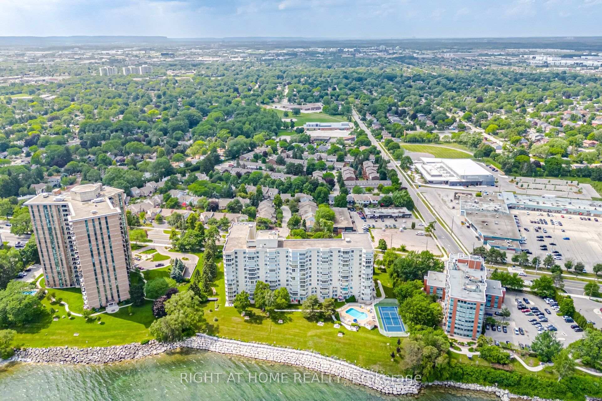 Photo 1 of Unit 1104, 5280 Lakeshore Road, Burlington, Appleby — HOMEH