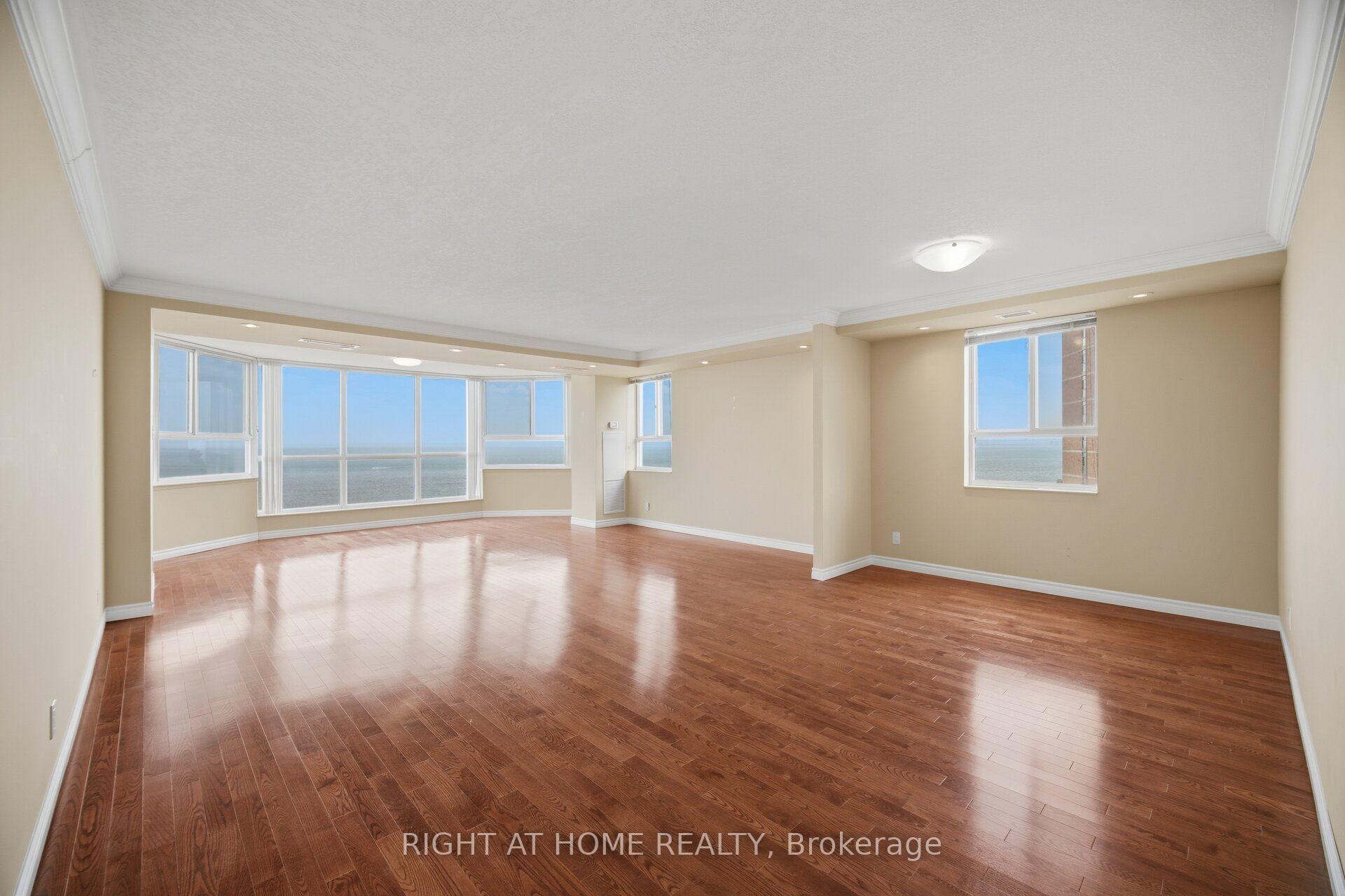 Photo 7 of Unit 1104, 5280 Lakeshore Road, Burlington, Appleby — HOMEH