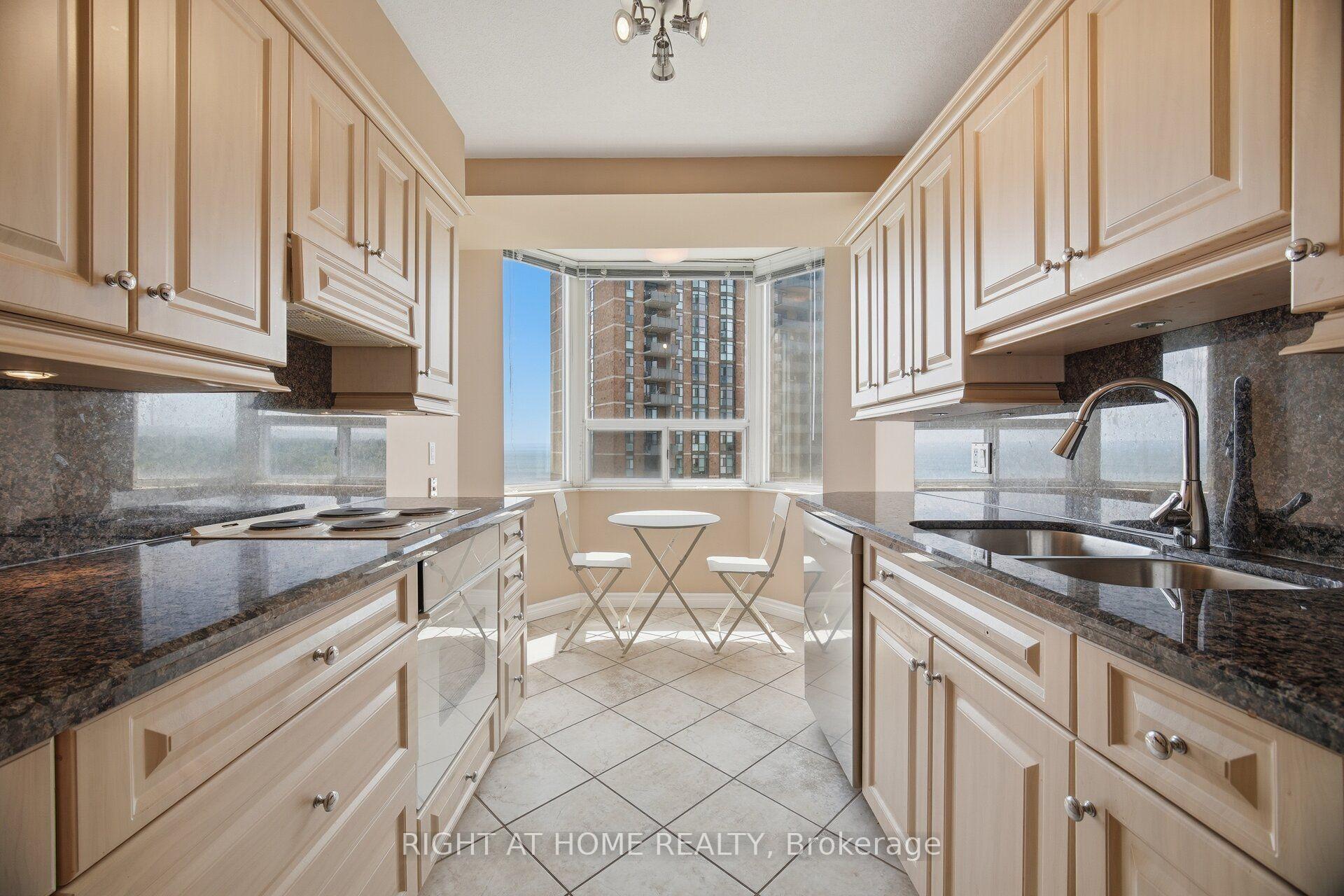 Photo 15 of Unit 1104, 5280 Lakeshore Road, Burlington, Appleby — HOMEH