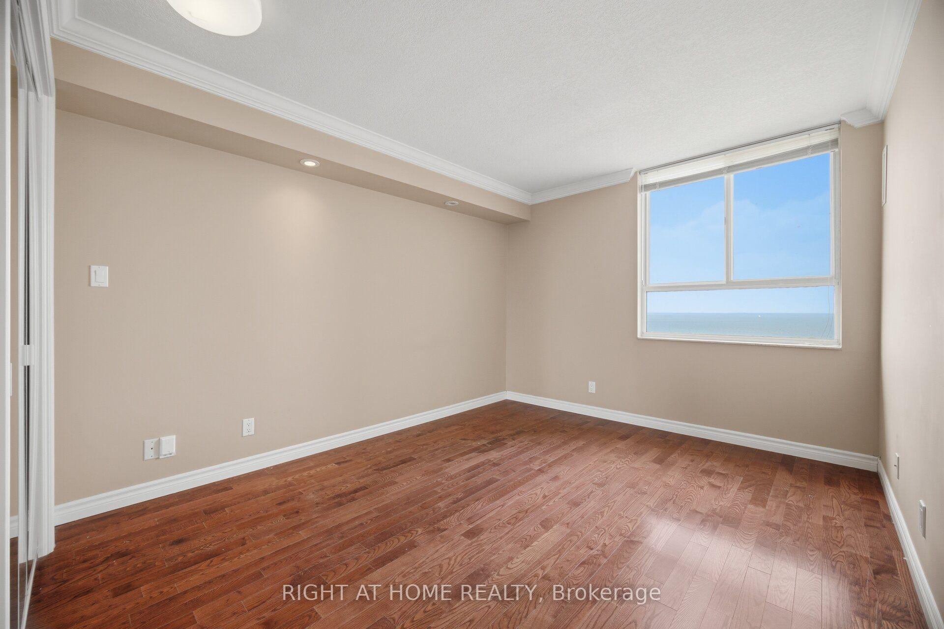 Photo 19 of Unit 1104, 5280 Lakeshore Road, Burlington, Appleby — HOMEH