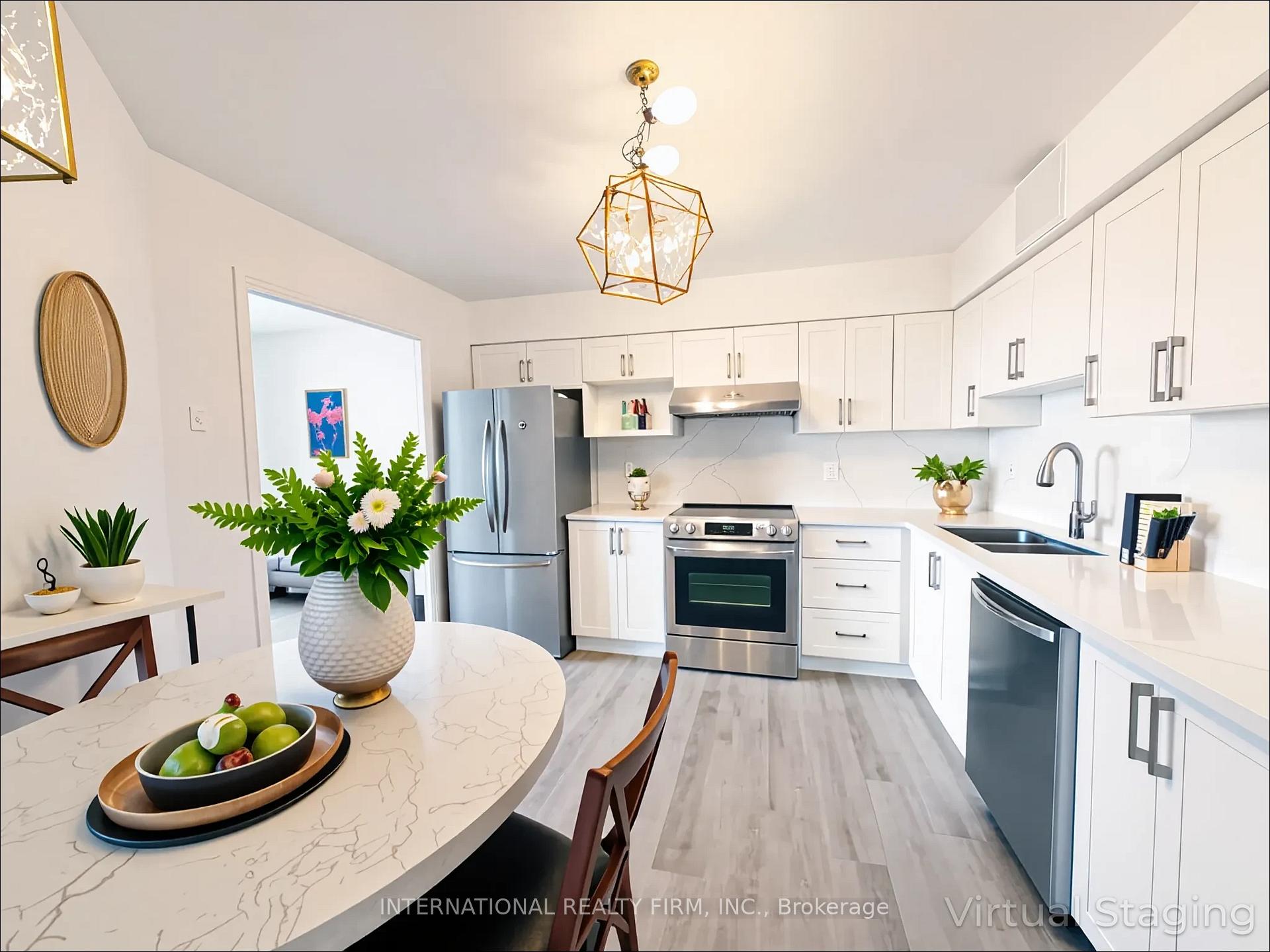 Photo 3 of Unit PH03, 75 Graydon Hall Drive, North York, Parkwoods-Donalda — HOMEH