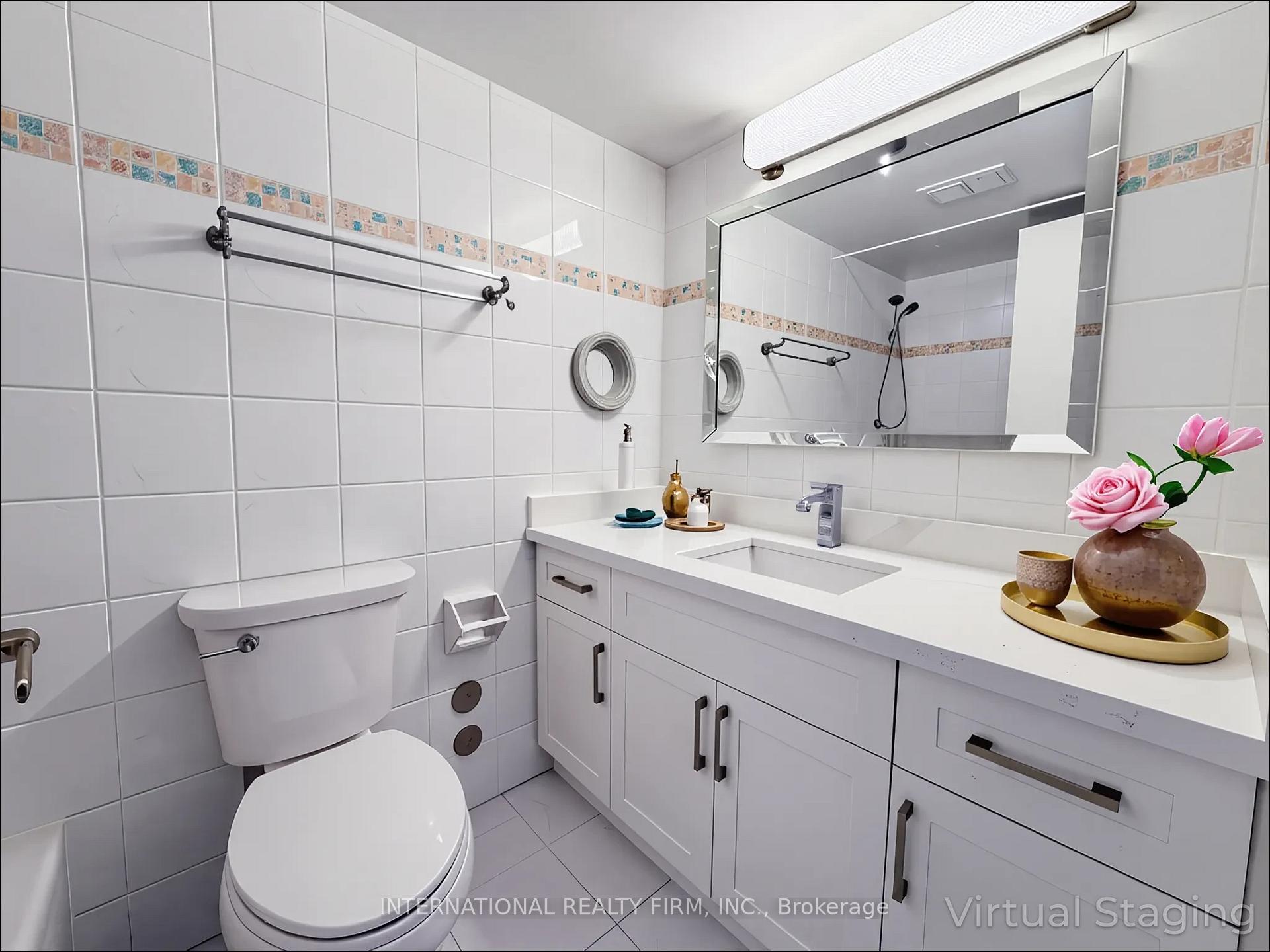 Photo 8 of Unit PH03, 75 Graydon Hall Drive, North York, Parkwoods-Donalda — HOMEH