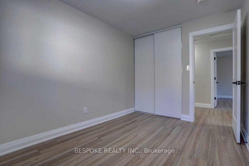 Photo 11 of Unit Main, 370 Colonsay Court, Oshawa, McLaughlin — HOMEH