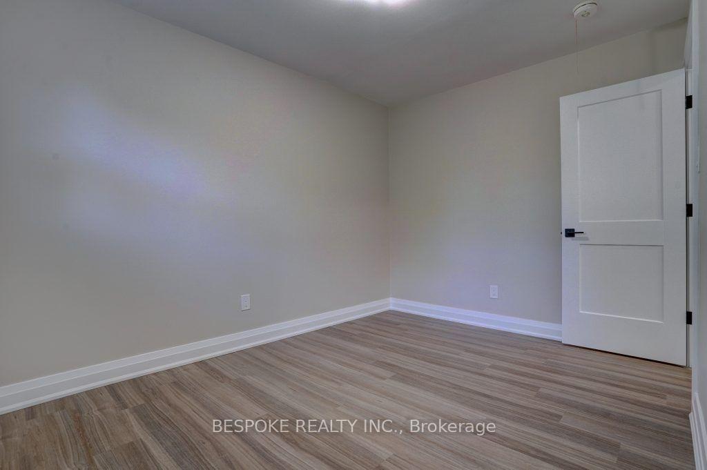 Photo 13 of Unit Main, 370 Colonsay Court, Oshawa, McLaughlin — HOMEH