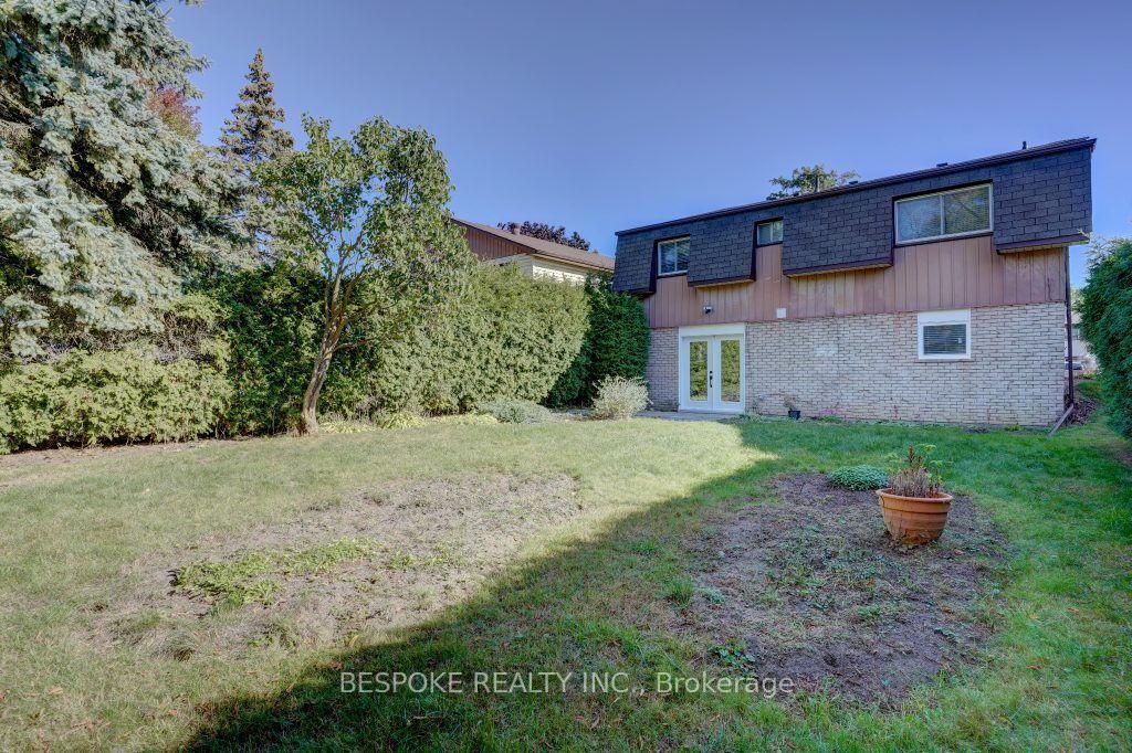 Photo 19 of Unit Main, 370 Colonsay Court, Oshawa, McLaughlin — HOMEH