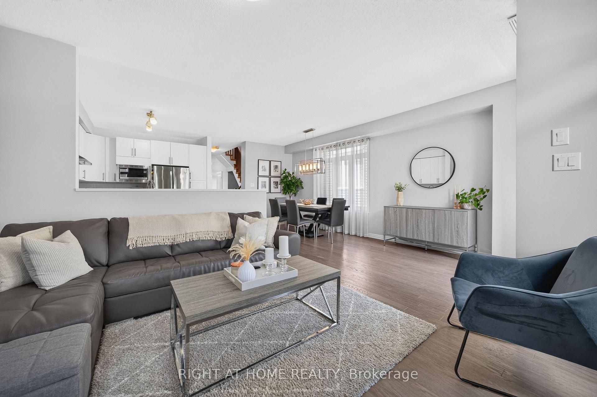 Photo 14 of 624 Spring Valley Drive, Ottawa, Chapel Hill — HOMEH