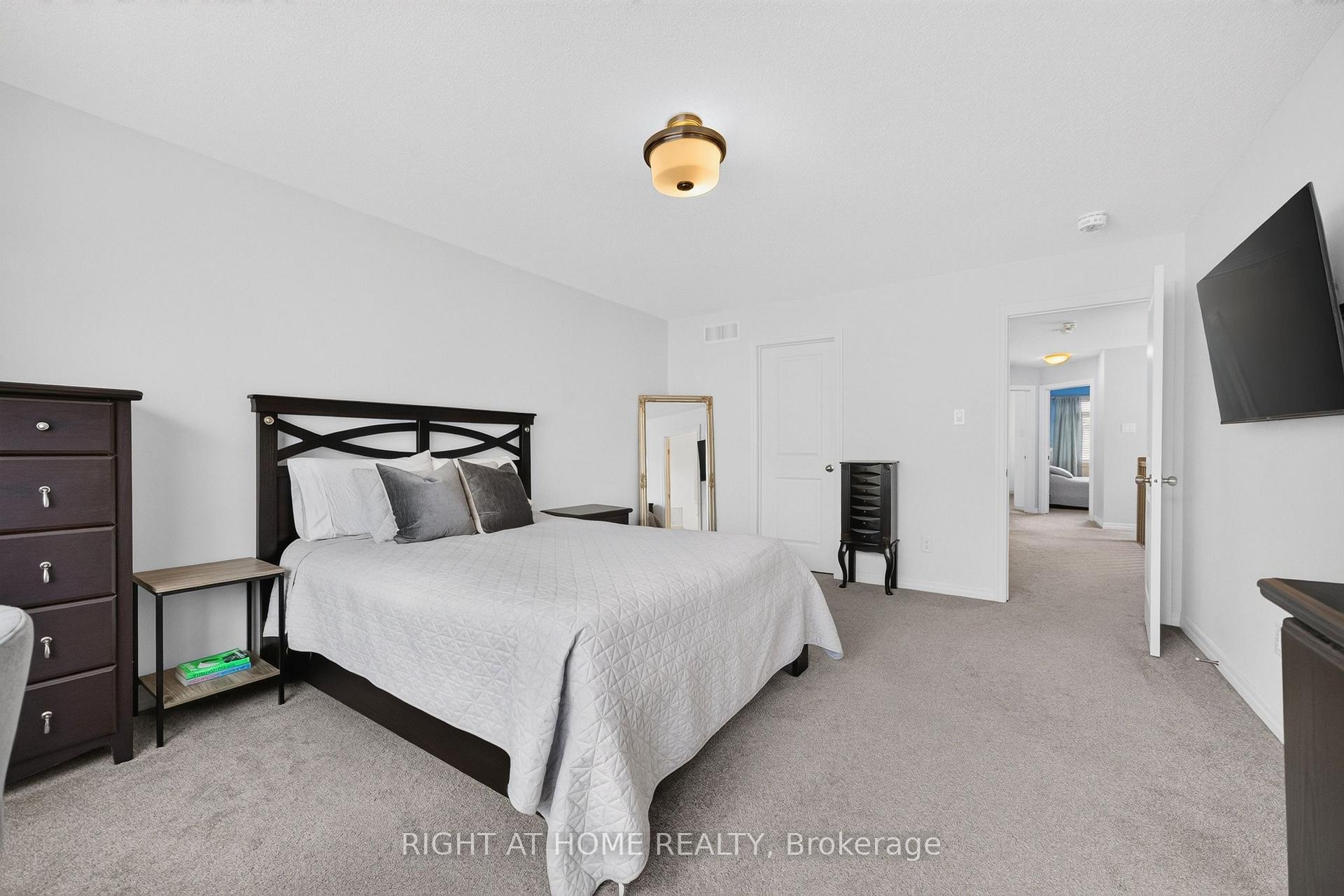 Photo 30 of 624 Spring Valley Drive, Ottawa, Chapel Hill — HOMEH