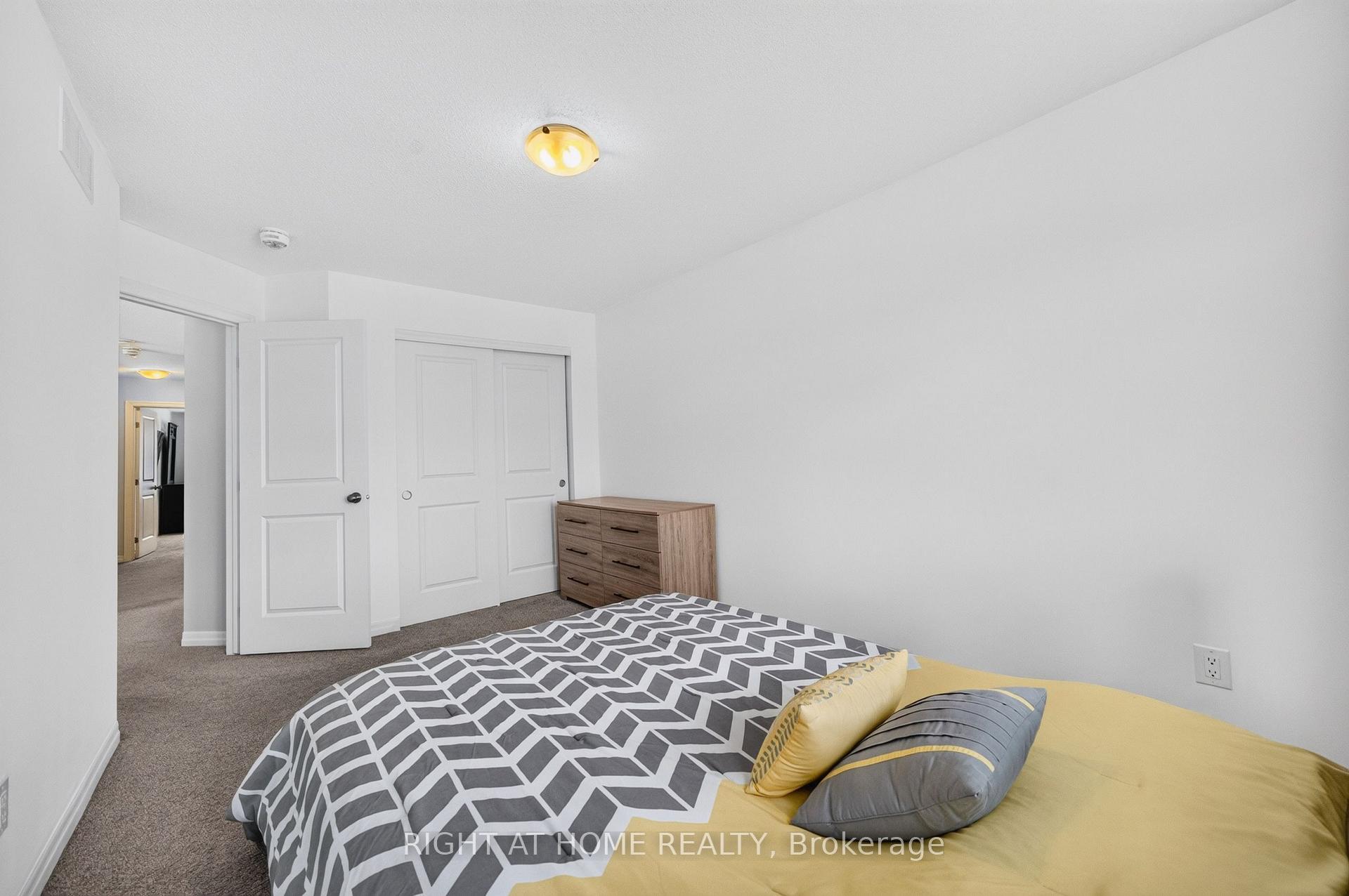 Photo 36 of 624 Spring Valley Drive, Ottawa, Chapel Hill — HOMEH