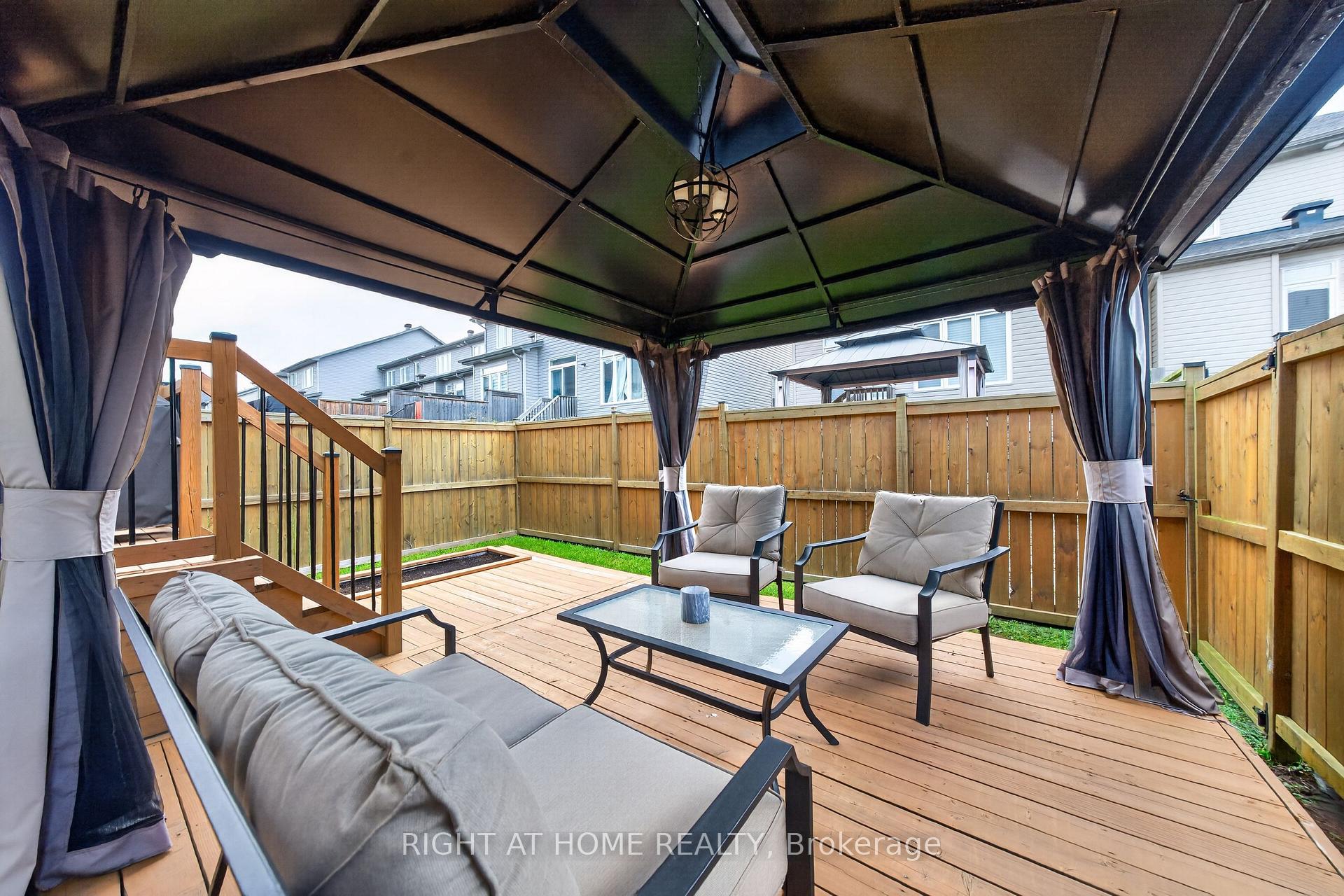 Photo 48 of 624 Spring Valley Drive, Ottawa, Chapel Hill — HOMEH
