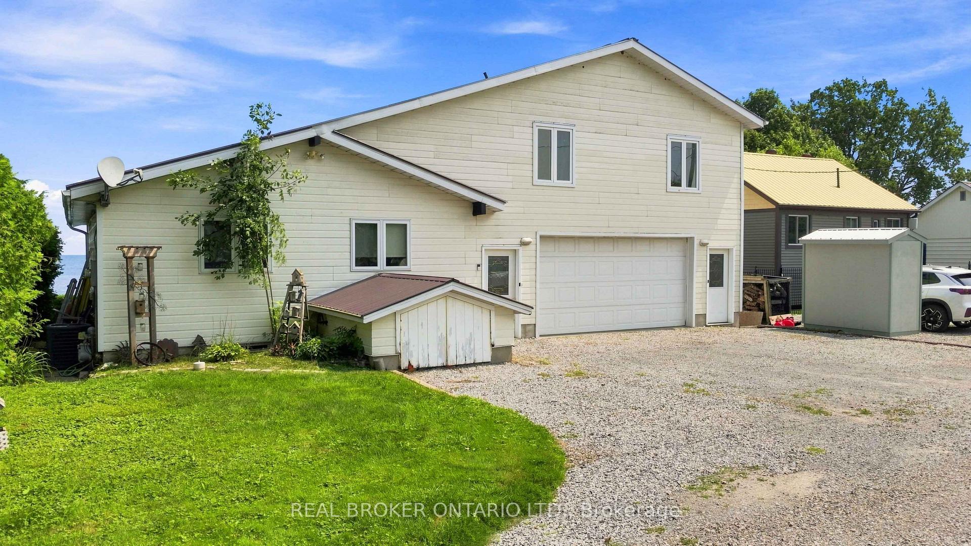Photo 3 of 12 Hamdun Lane, Haldimand — HOMEH