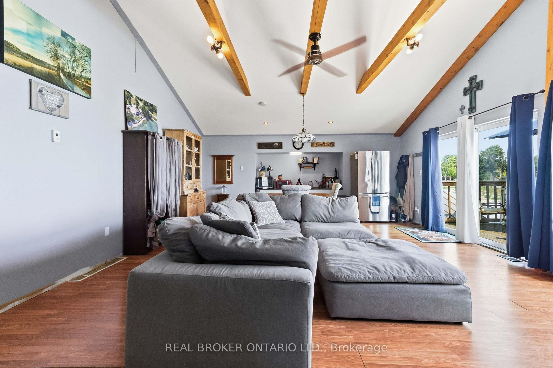 Photo 5 of 12 Hamdun Lane, Haldimand — HOMEH