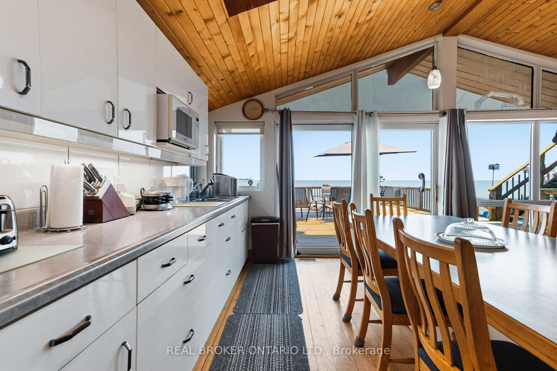 Photo 24 of 12 Hamdun Lane, Haldimand — HOMEH