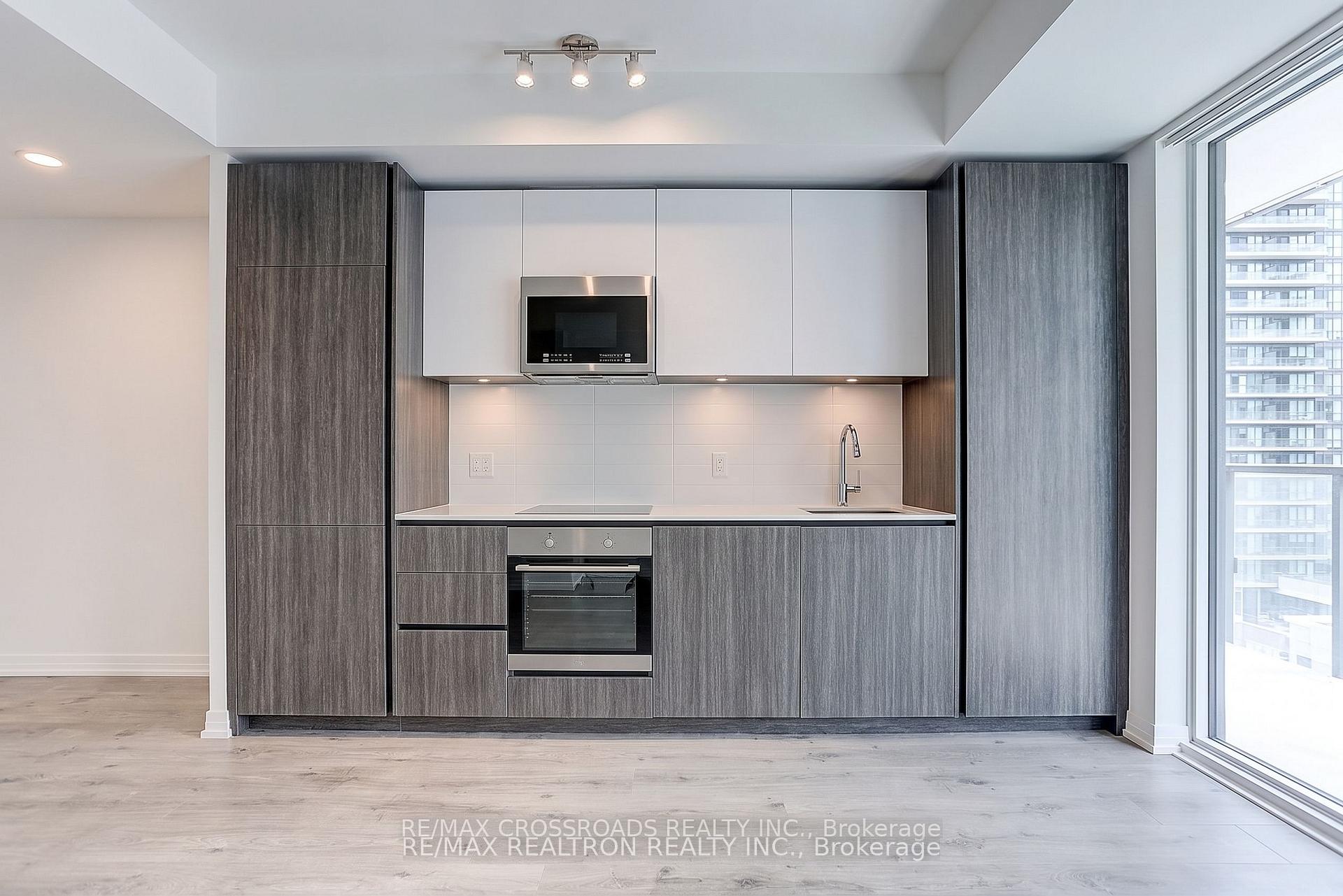 Photo 7 of Unit 2305, 8 Widmer Street, Toronto, Waterfront Communities — HOMEH