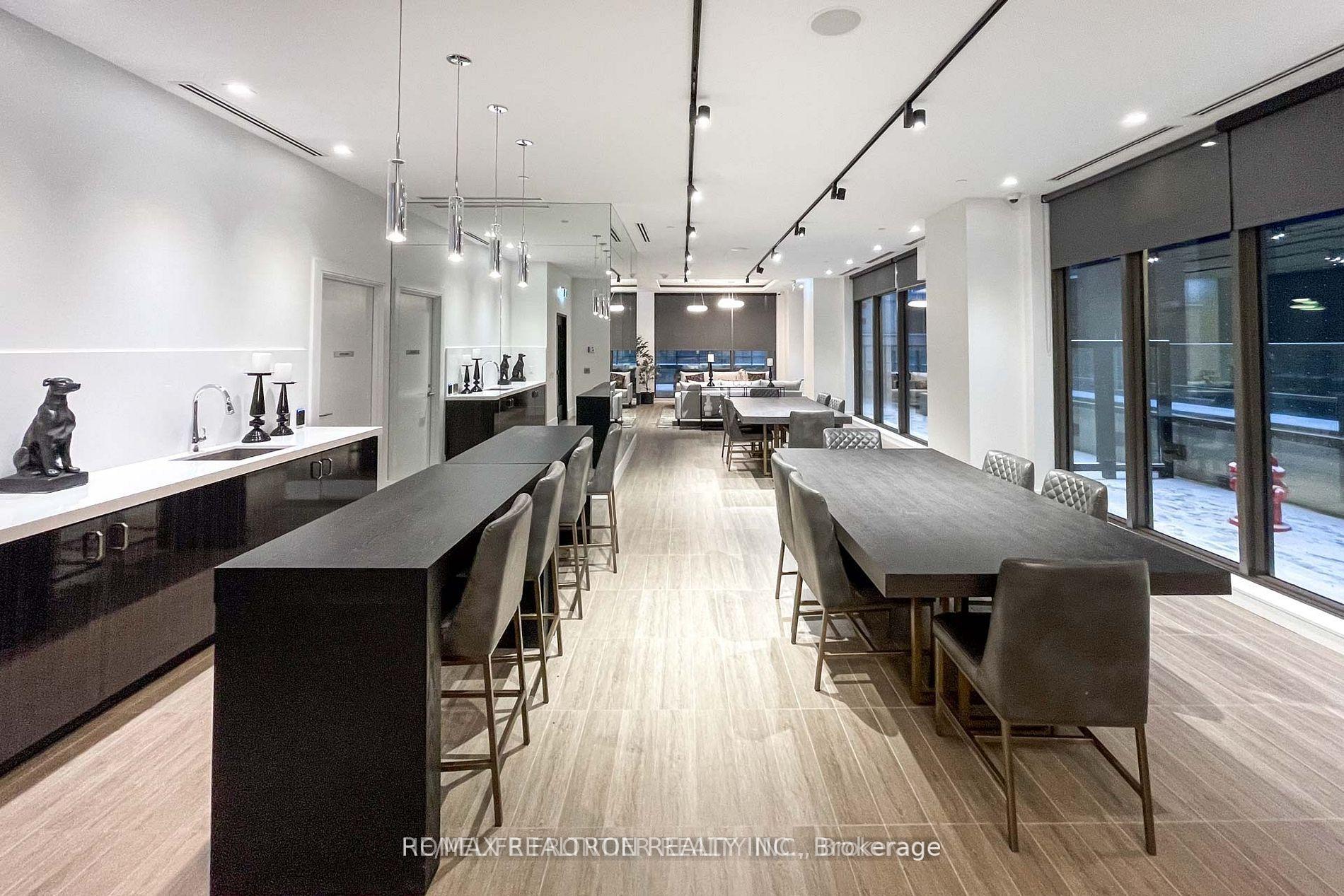 Photo 18 of Unit 2305, 8 Widmer Street, Toronto, Waterfront Communities — HOMEH