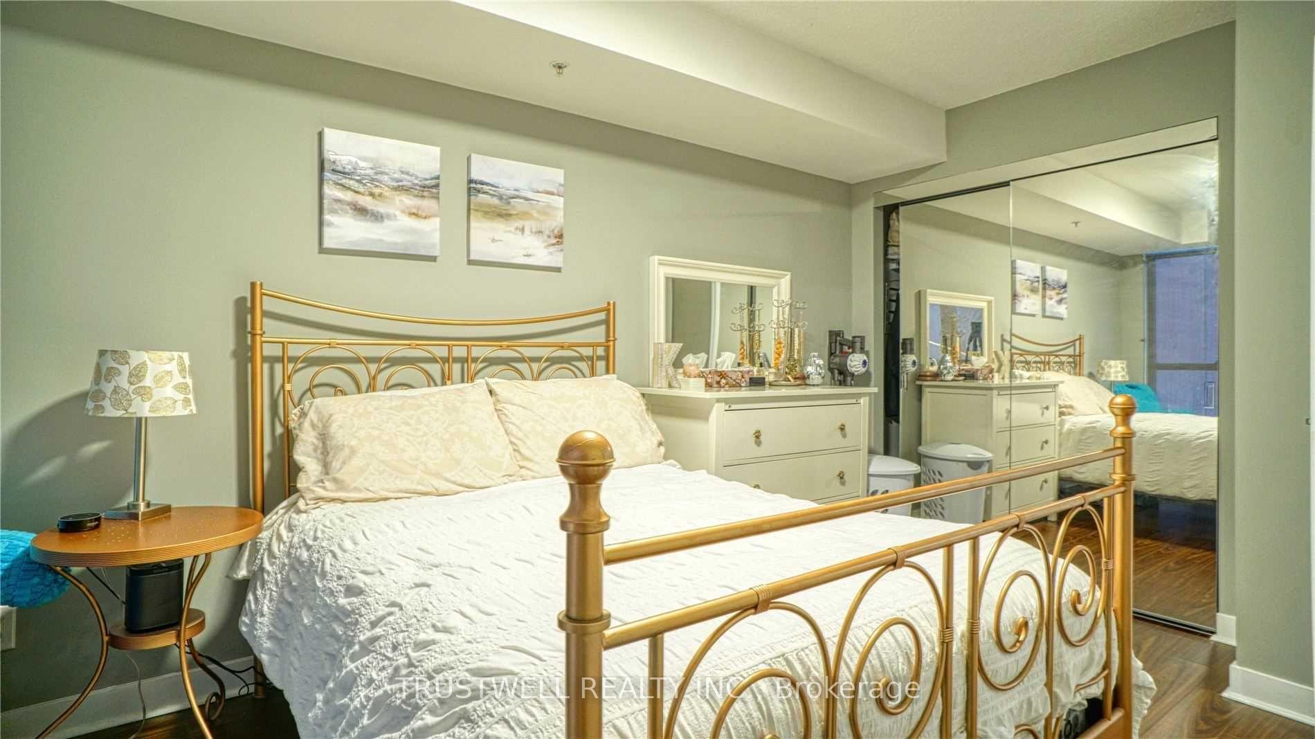Photo 7 of Unit 315, 295 Adelaide Street W, Toronto, Waterfront Communities — HOMEH