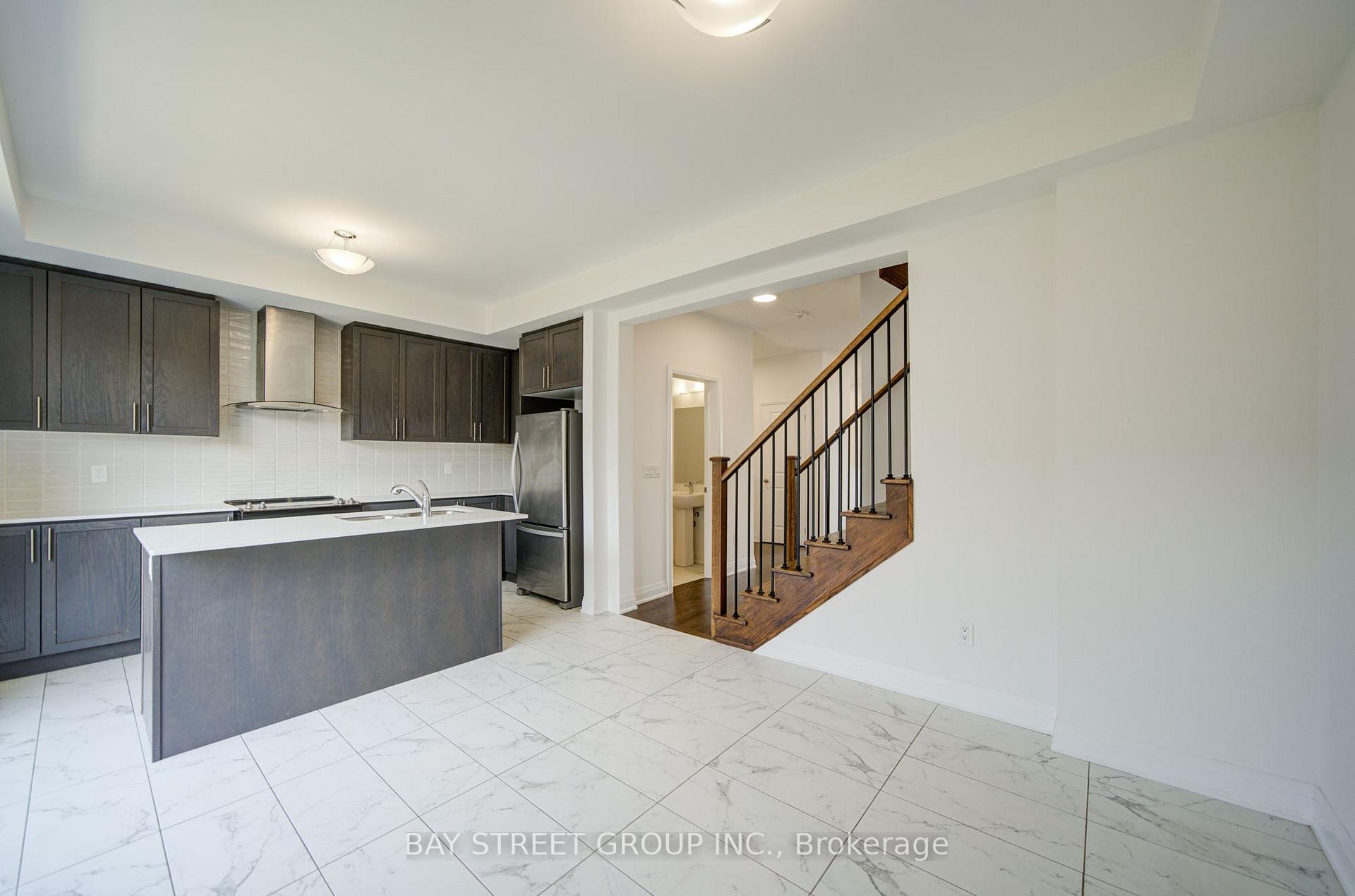 Photo 11 of 36 Elkington Crescent, Whitby, Rural Whitby — HOMEH