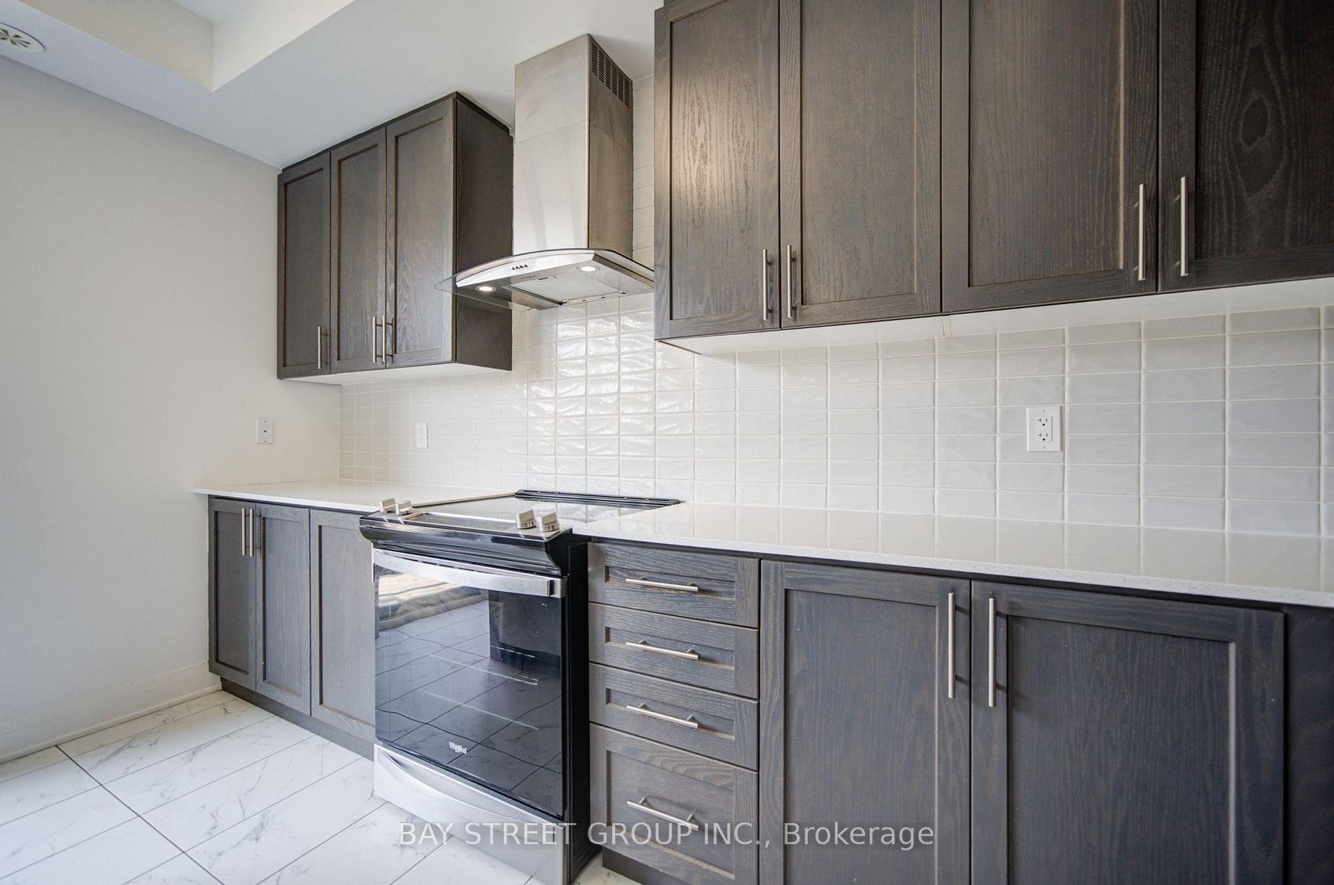 Photo 13 of 36 Elkington Crescent, Whitby, Rural Whitby — HOMEH