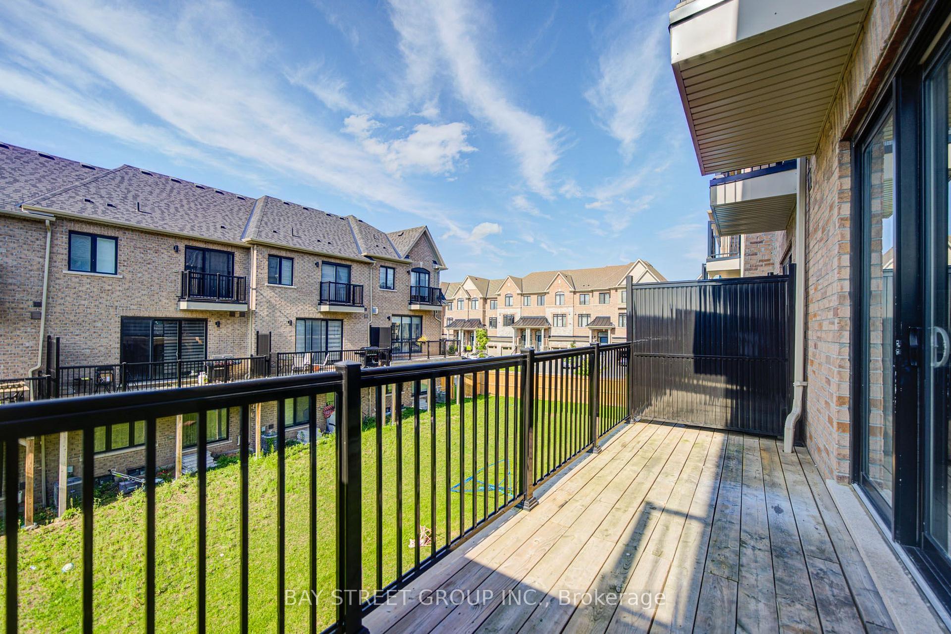 Photo 18 of 36 Elkington Crescent, Whitby, Rural Whitby — HOMEH