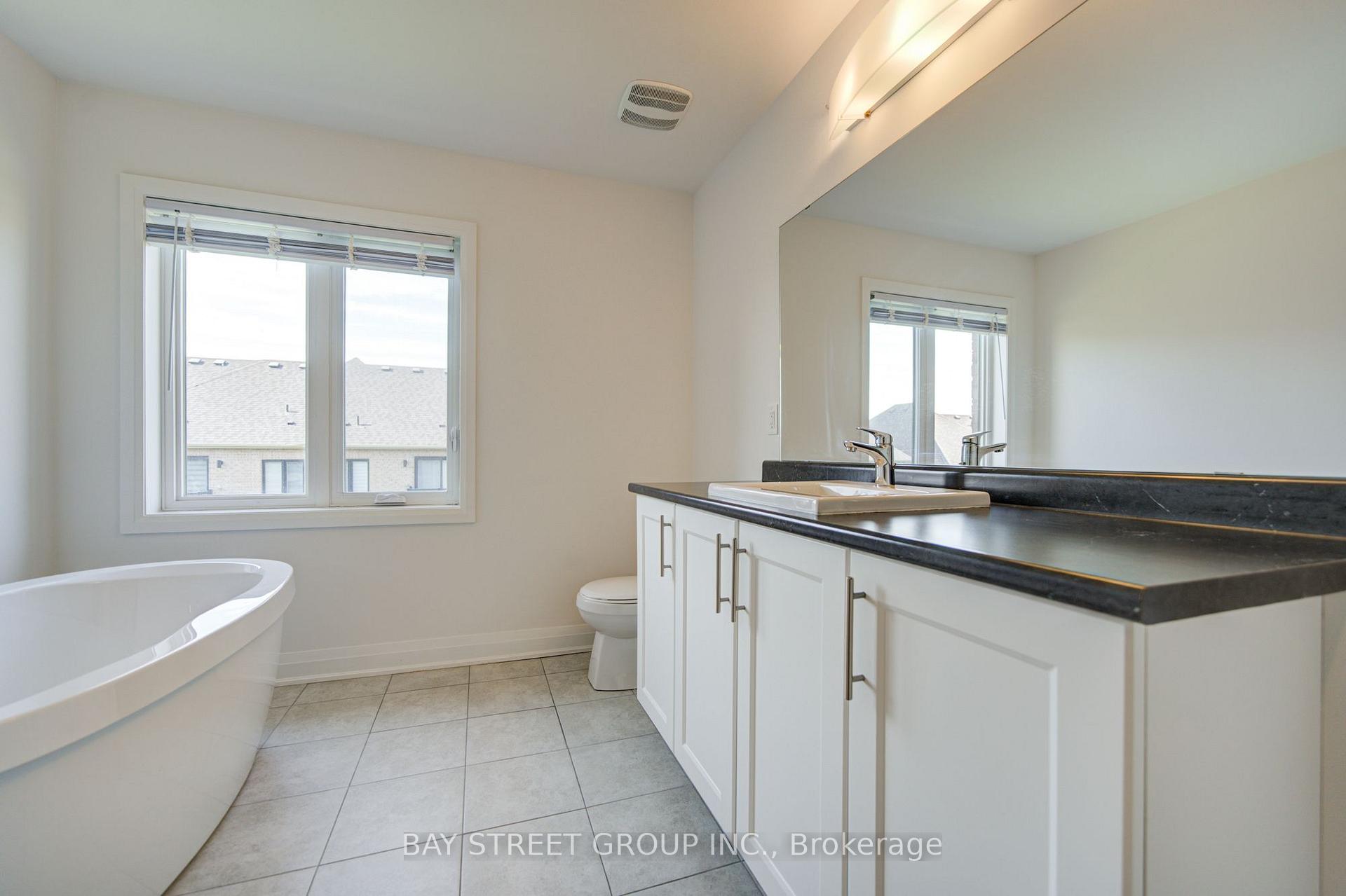 Photo 31 of 36 Elkington Crescent, Whitby, Rural Whitby — HOMEH