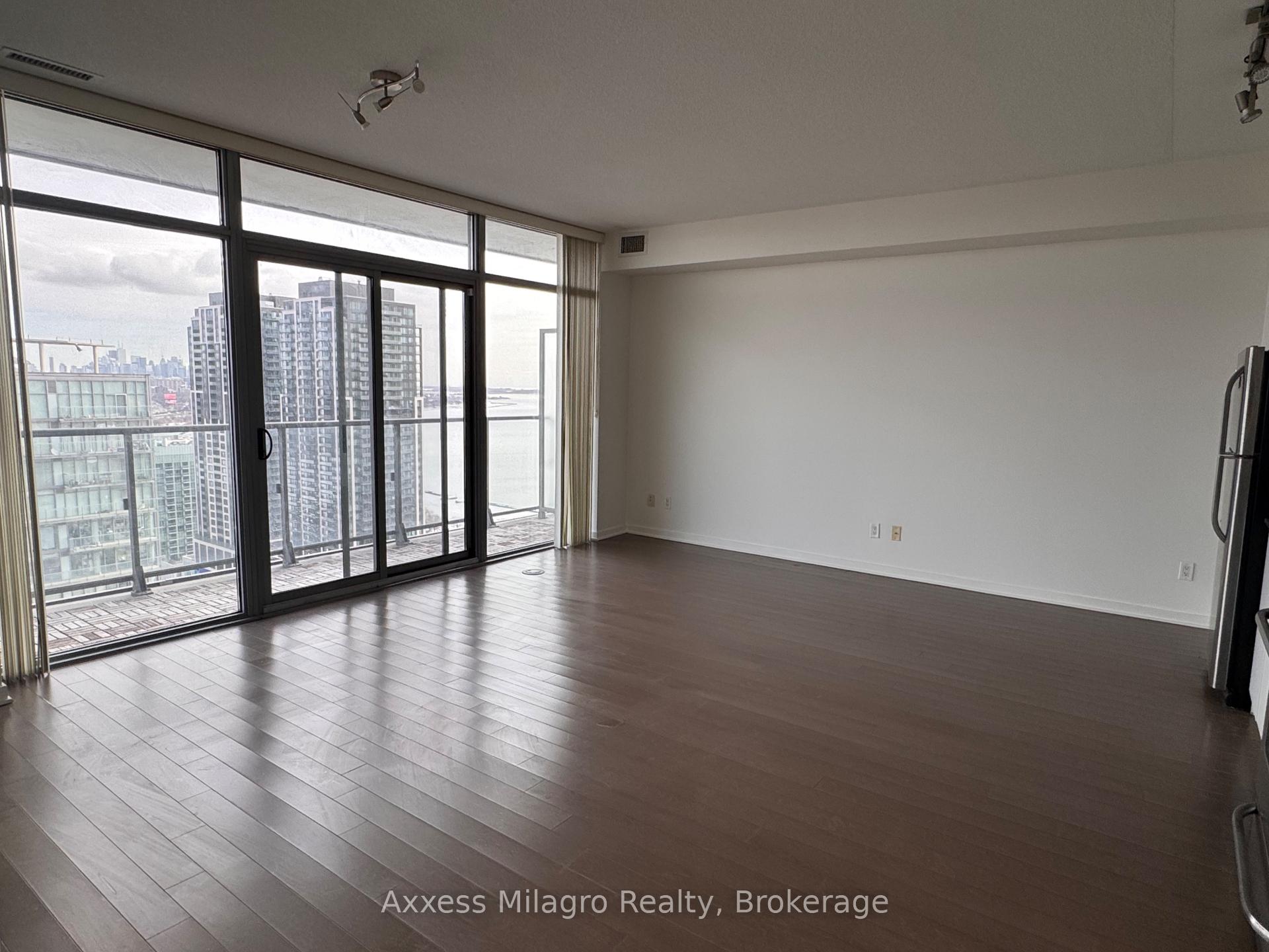 Photo 7 of Unit 3016, 105 The Queensway Way, Toronto, High Park-Swansea — HOMEH