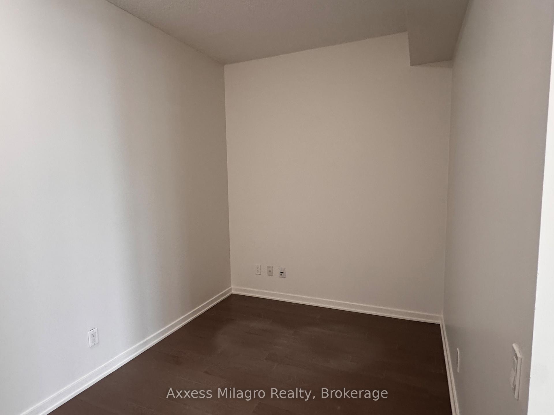 Photo 13 of Unit 3016, 105 The Queensway Way, Toronto, High Park-Swansea — HOMEH