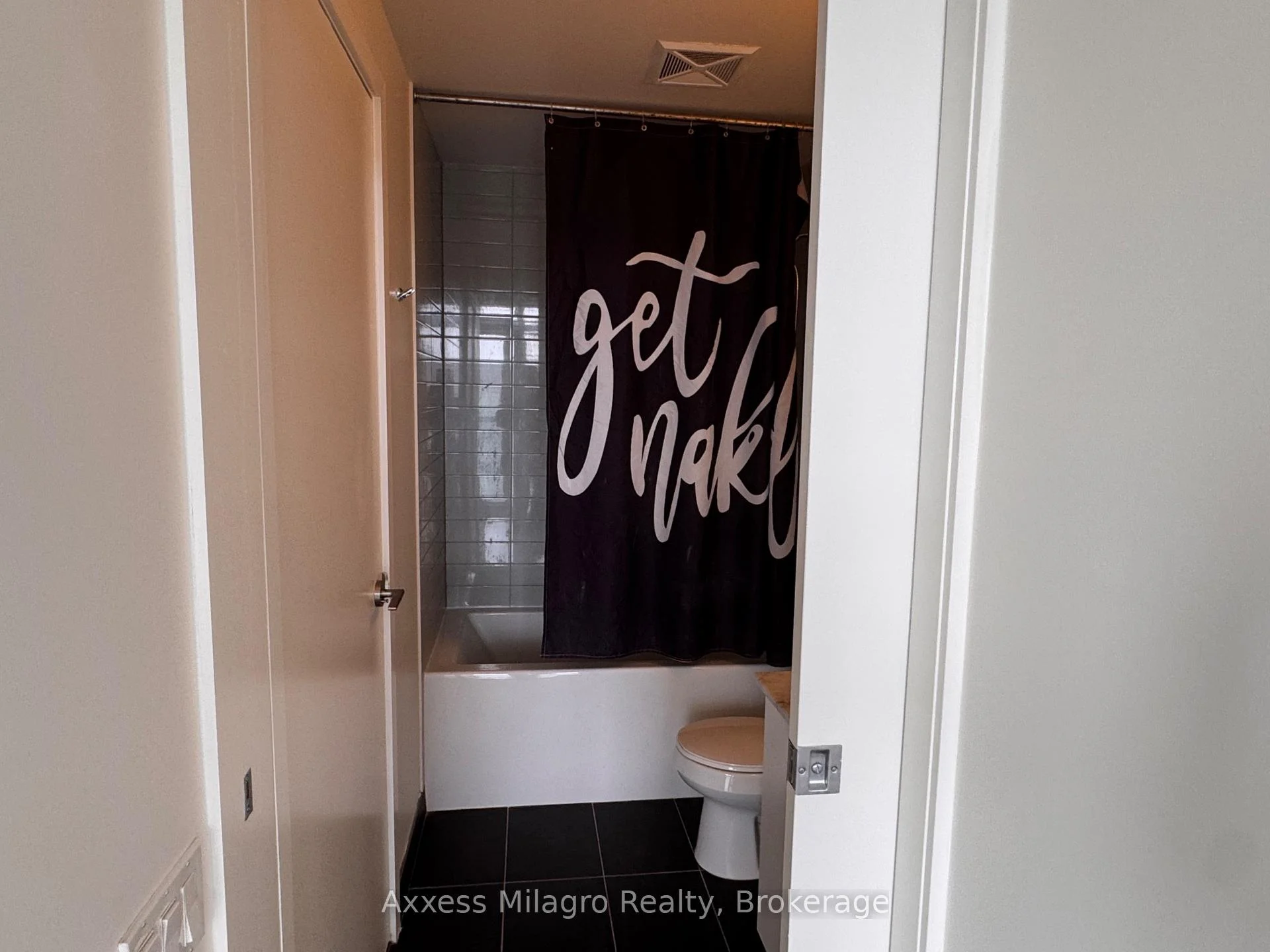 Photo 14 of Unit 3016, 105 The Queensway Way, Toronto, High Park-Swansea — HOMEH