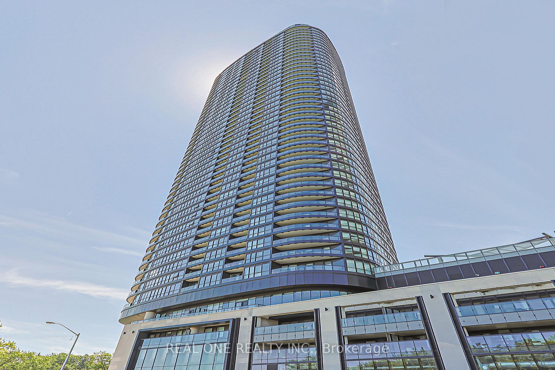 Photo 2 of Unit 821, 585 Bloor Street E, Toronto, North St. James Town — HOMEH