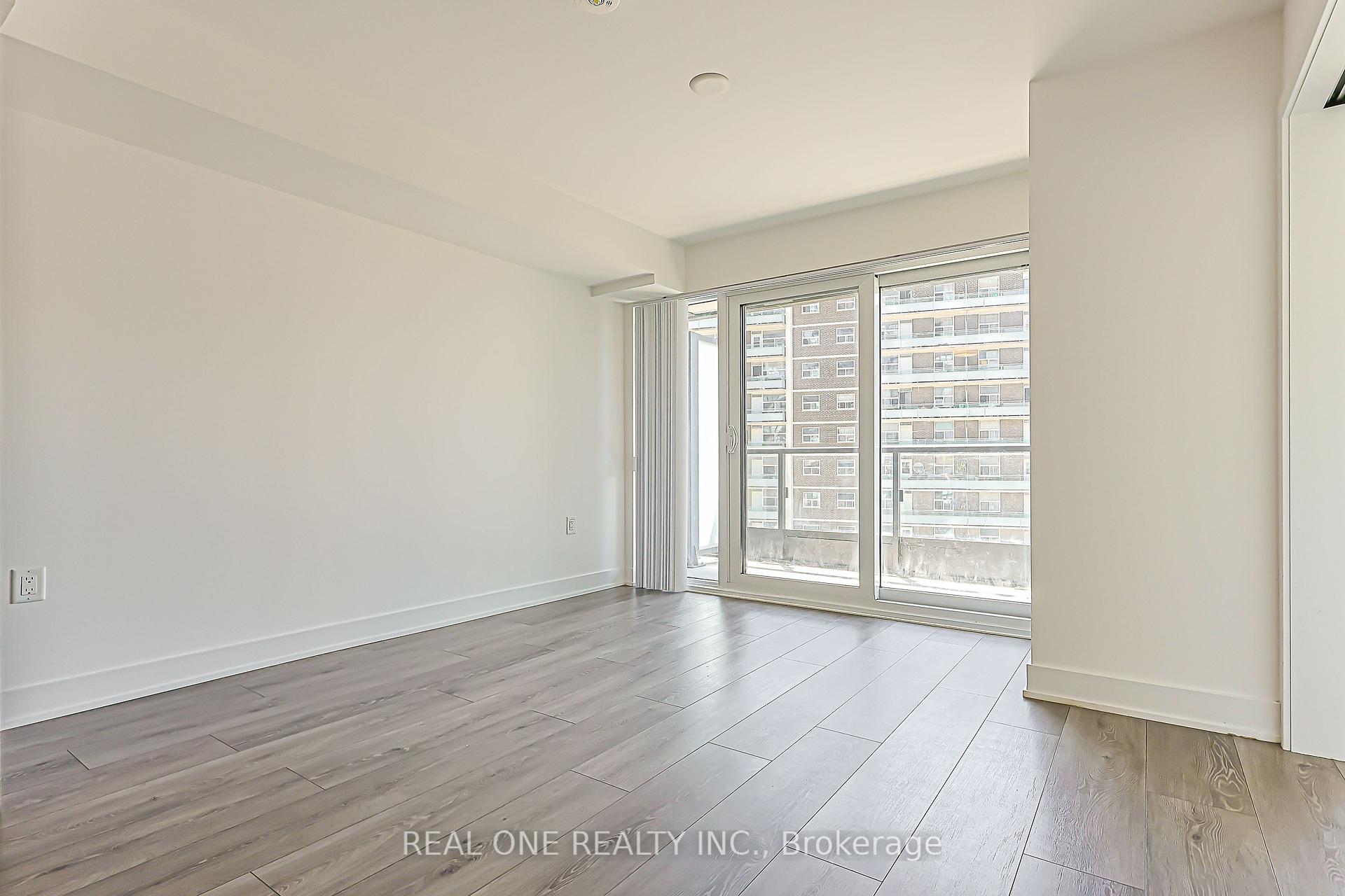 Photo 17 of Unit 821, 585 Bloor Street E, Toronto, North St. James Town — HOMEH