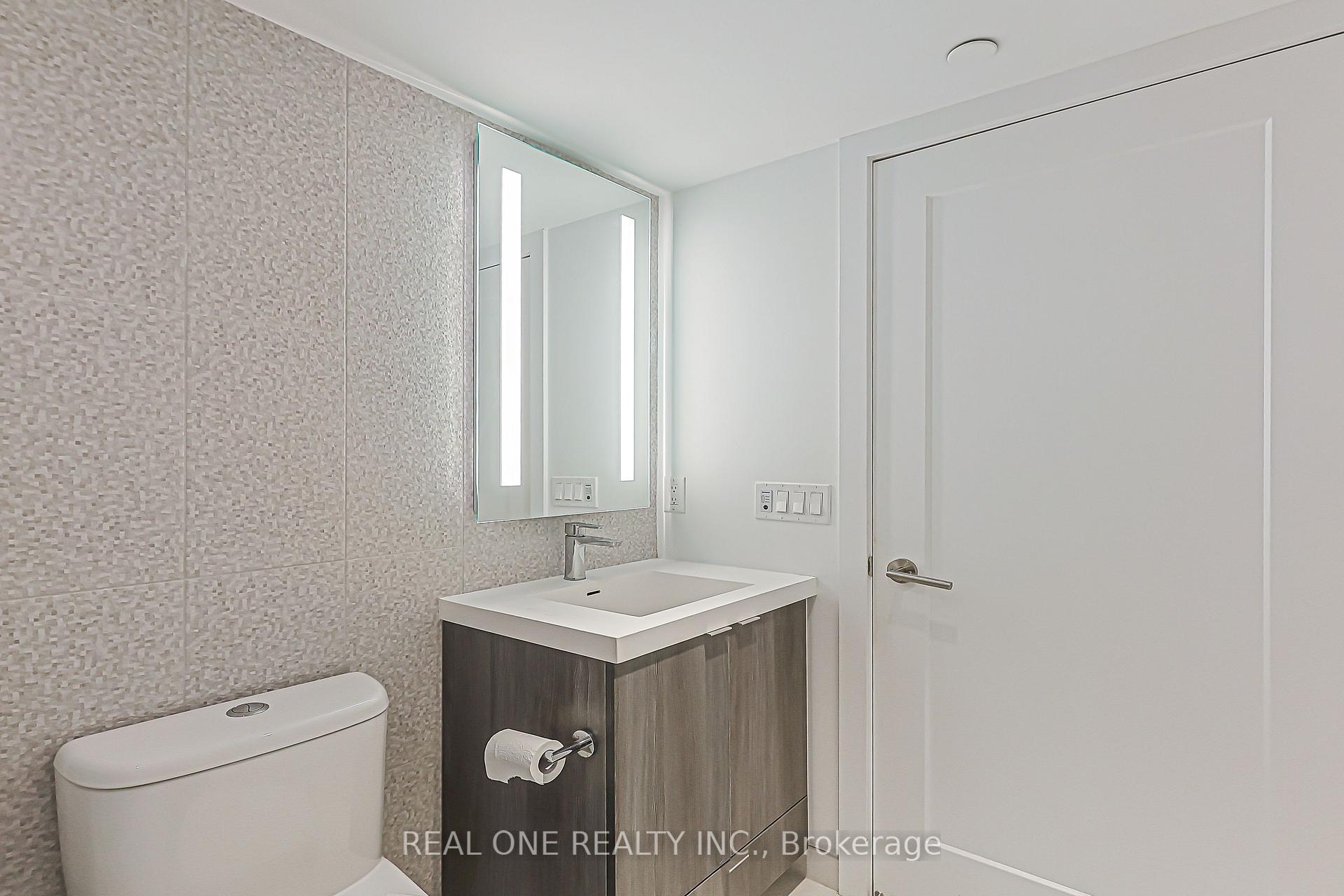 Photo 31 of Unit 821, 585 Bloor Street E, Toronto, North St. James Town — HOMEH