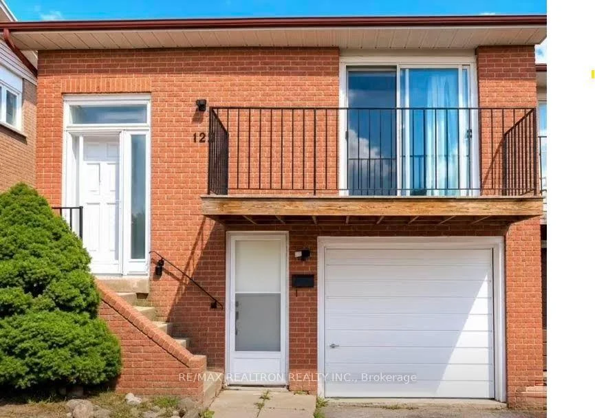 Photo 1 of 122 Copperwood Square, Scarborough, Milliken — HOMEH