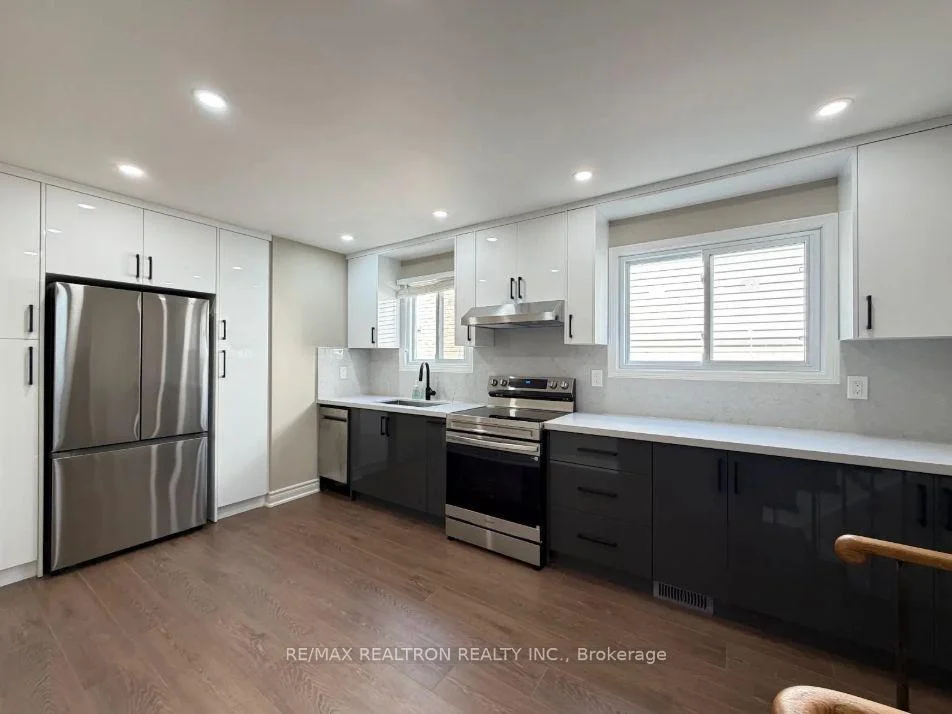 Photo 18 of 122 Copperwood Square, Scarborough, Milliken — HOMEH