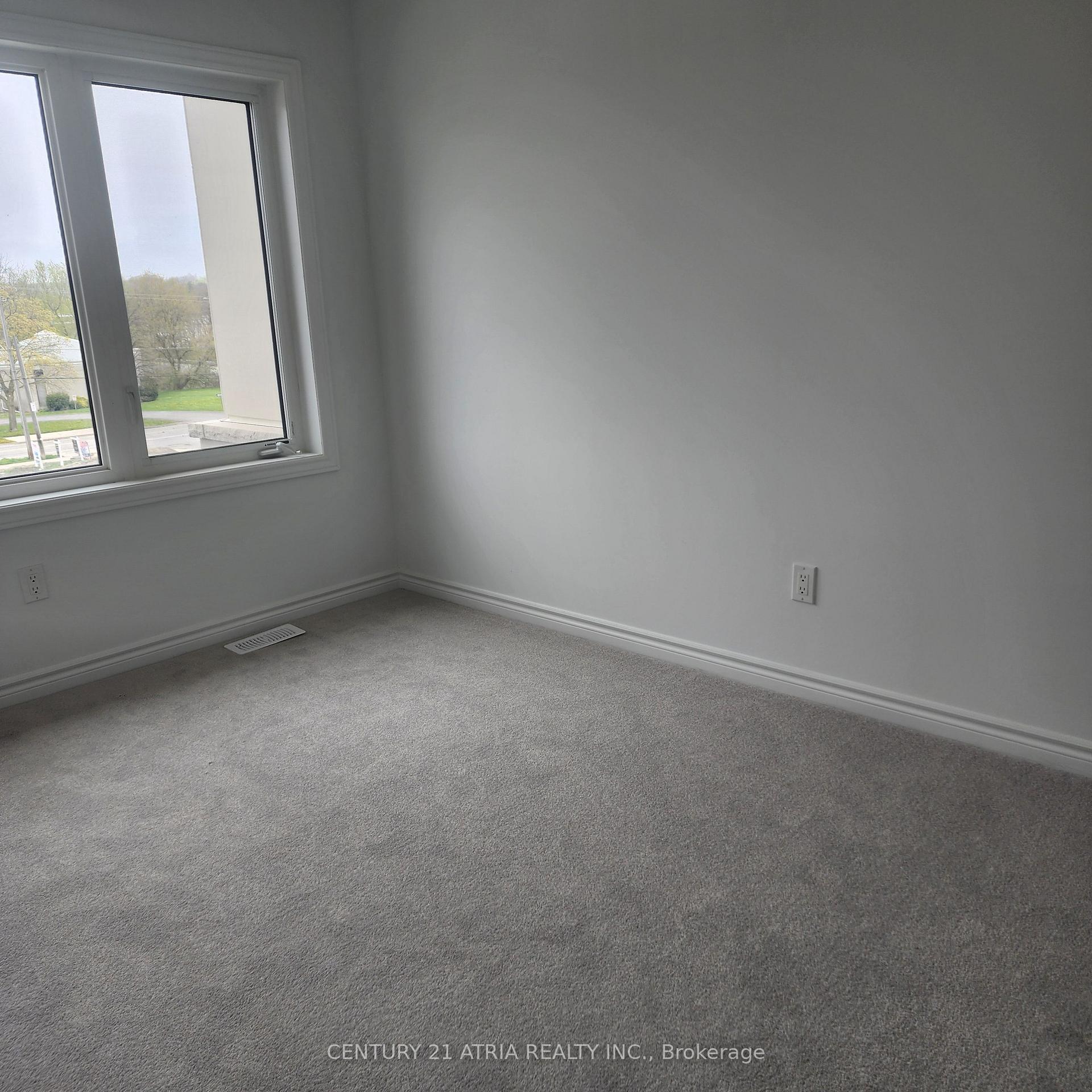 Photo 9 of 791 Chinook Path, Oshawa, Donevan — HOMEH