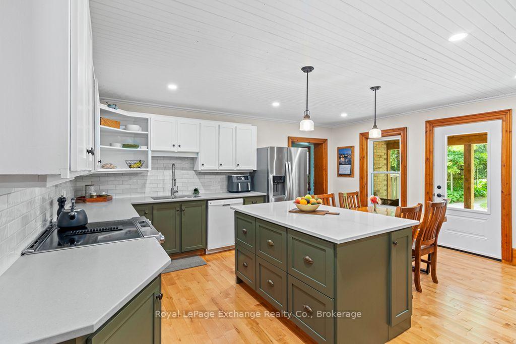Photo 19 of 83342 Scott Line, North Huron, Blyth — HOMEH