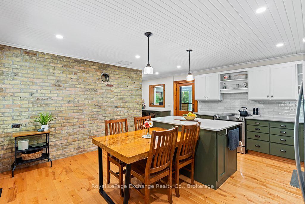 Photo 22 of 83342 Scott Line, North Huron, Blyth — HOMEH