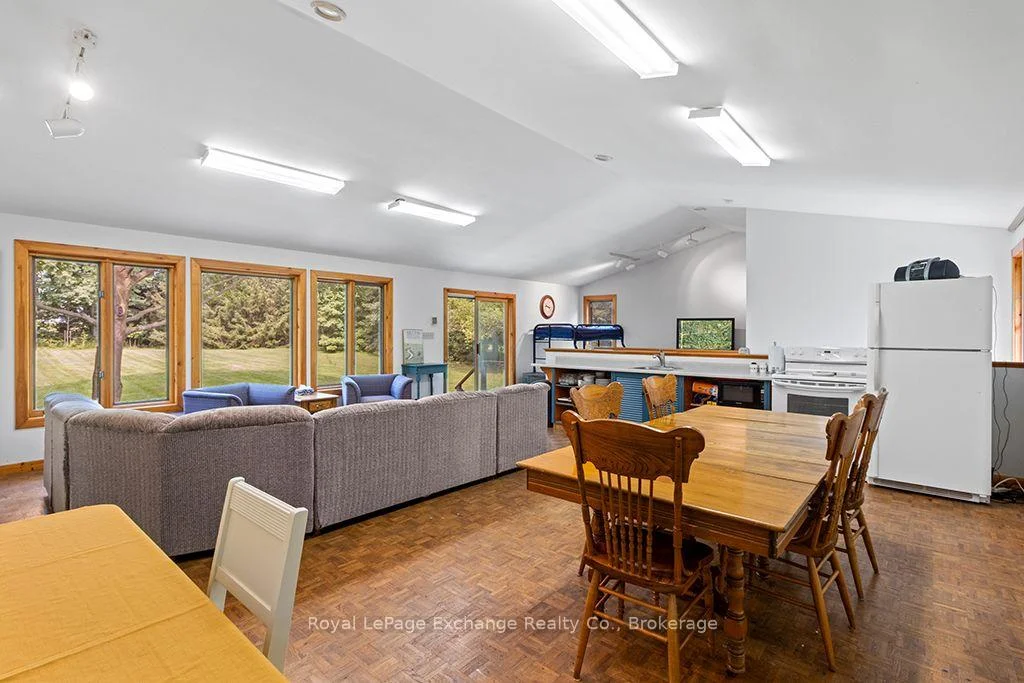 Photo 46 of 83342 Scott Line, North Huron, Blyth — HOMEH
