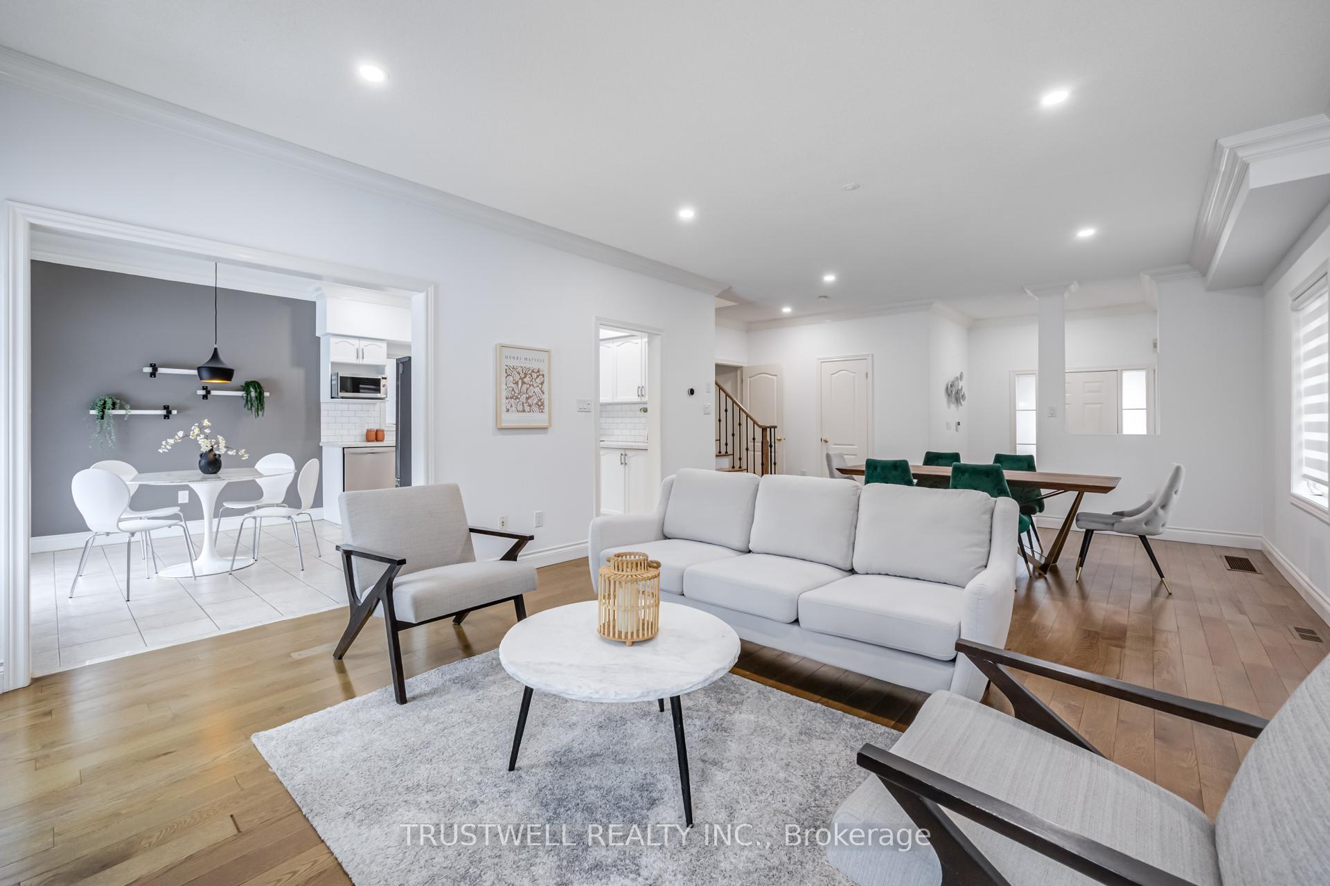 Photo 3 of 467 Pleasant Ridge Avenue, Vaughan, Patterson — HOMEH