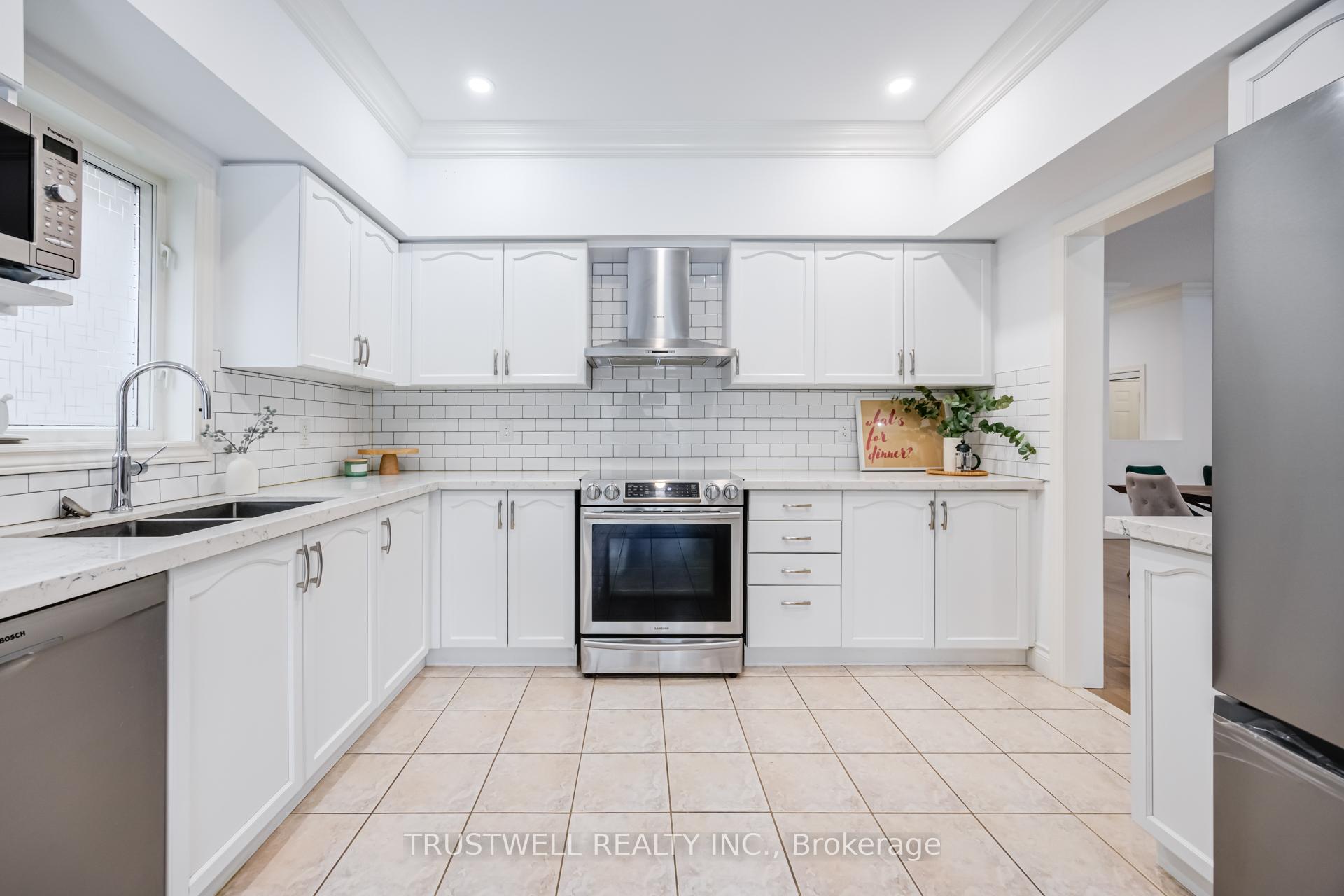 Photo 11 of 467 Pleasant Ridge Avenue, Vaughan, Patterson — HOMEH