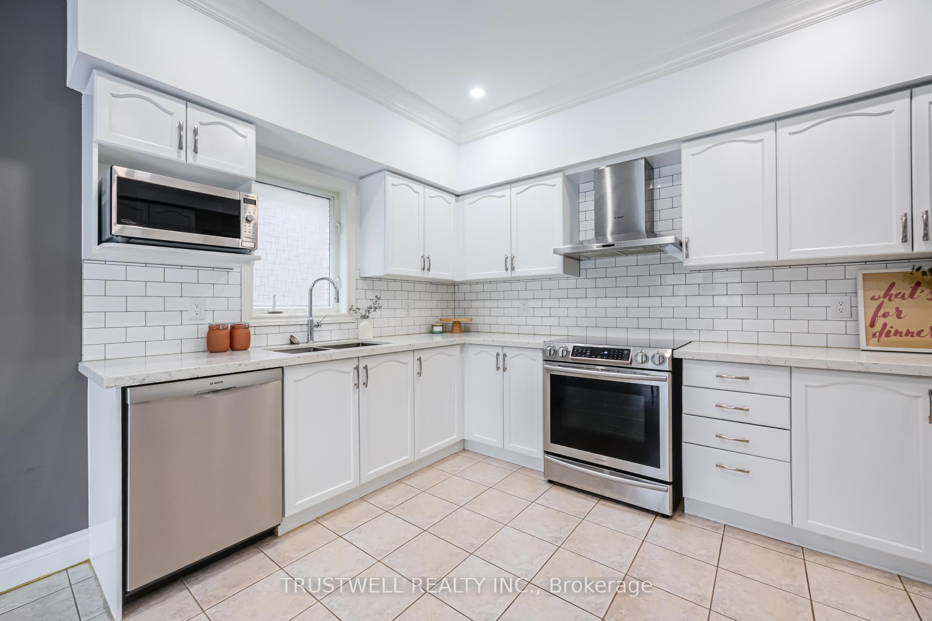 Photo 12 of 467 Pleasant Ridge Avenue, Vaughan, Patterson — HOMEH