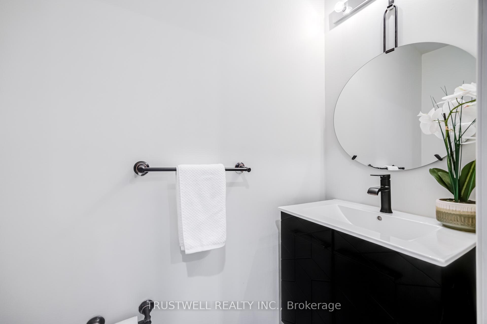 Photo 14 of 467 Pleasant Ridge Avenue, Vaughan, Patterson — HOMEH