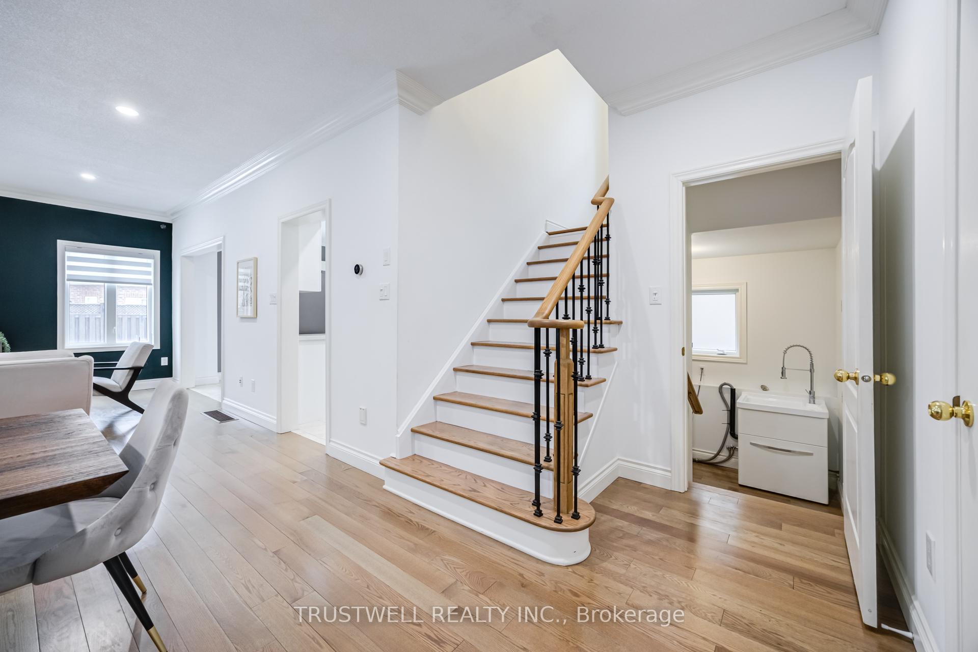 Photo 15 of 467 Pleasant Ridge Avenue, Vaughan, Patterson — HOMEH