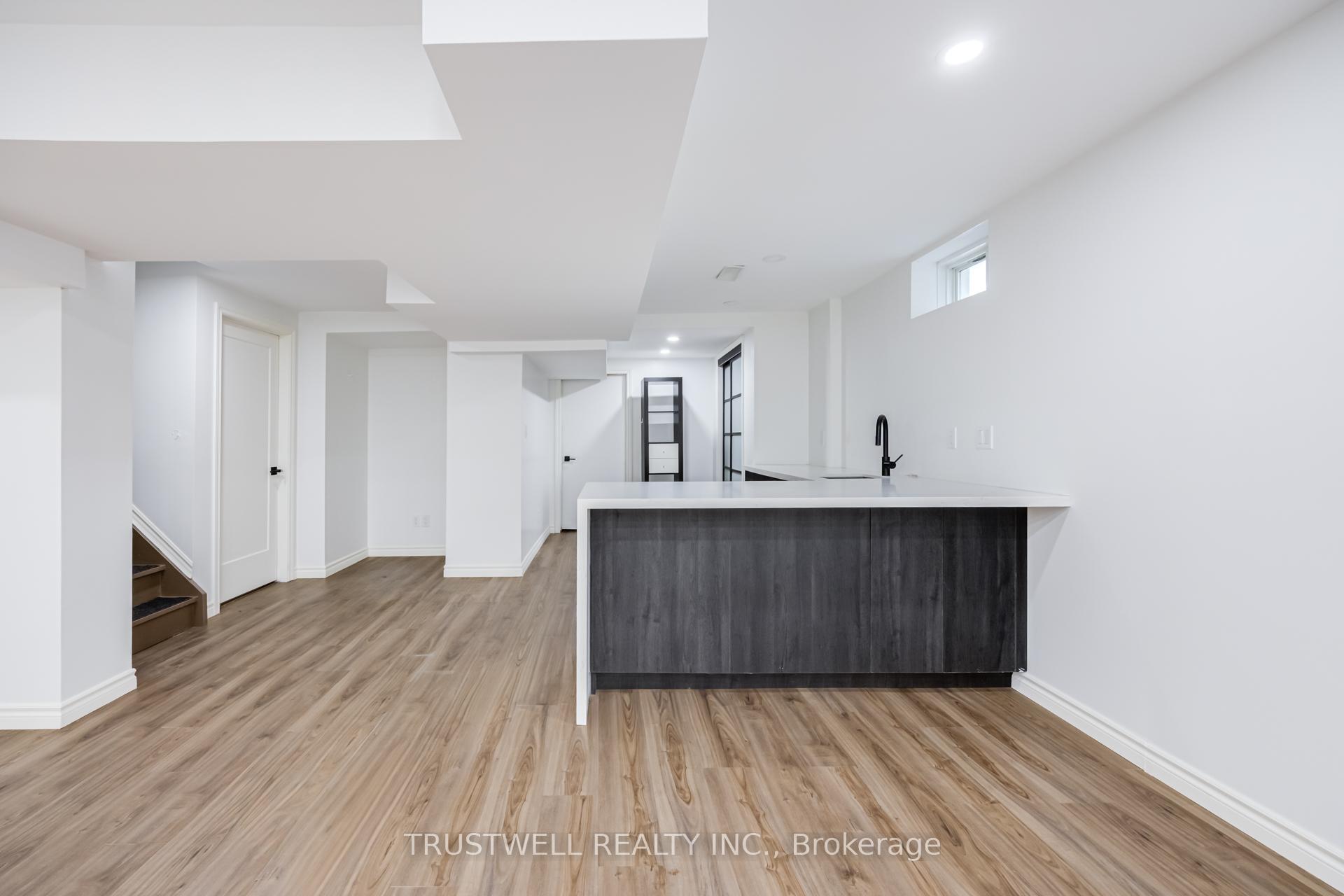 Photo 29 of 467 Pleasant Ridge Avenue, Vaughan, Patterson — HOMEH