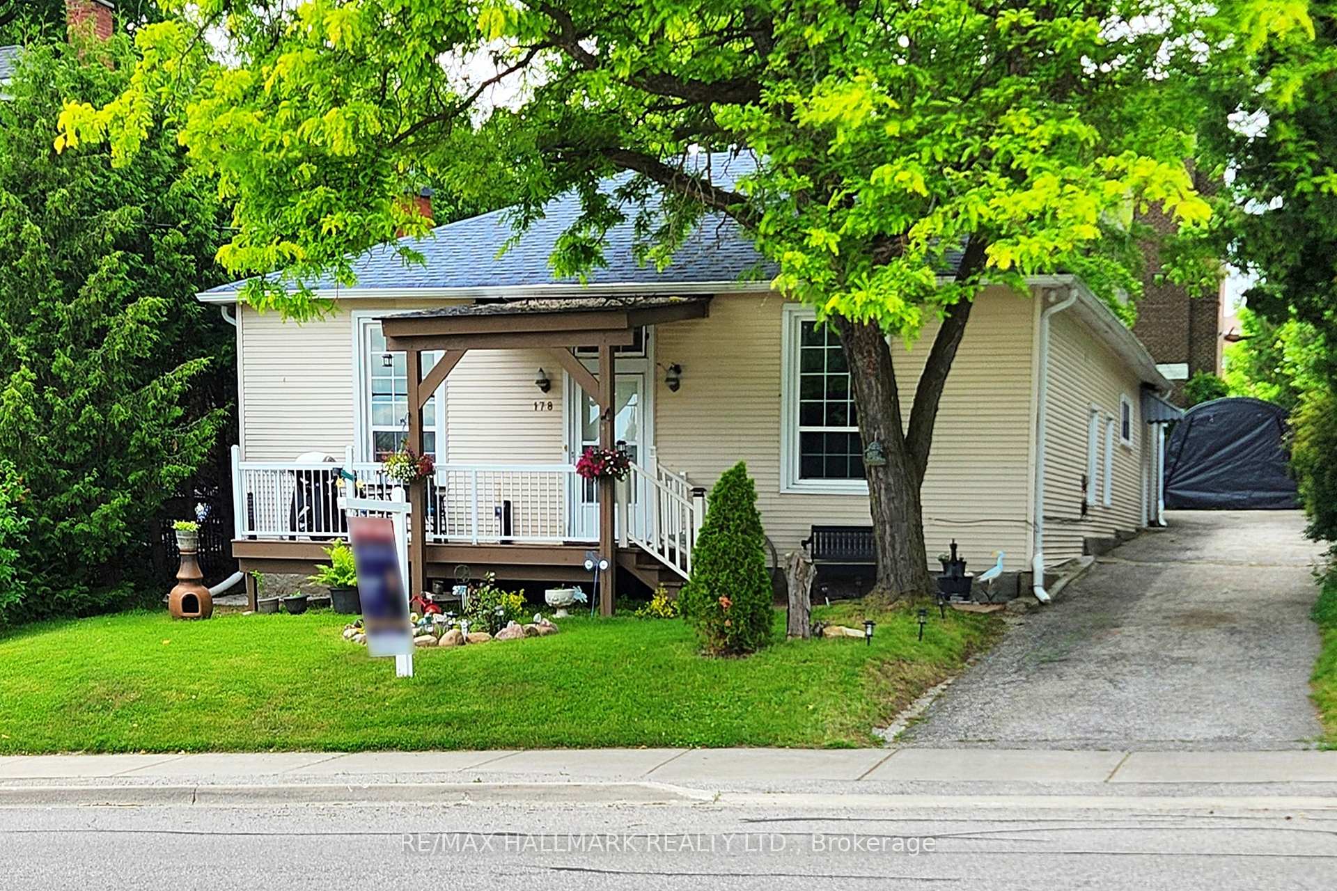 Photo of 178 Barrie Street