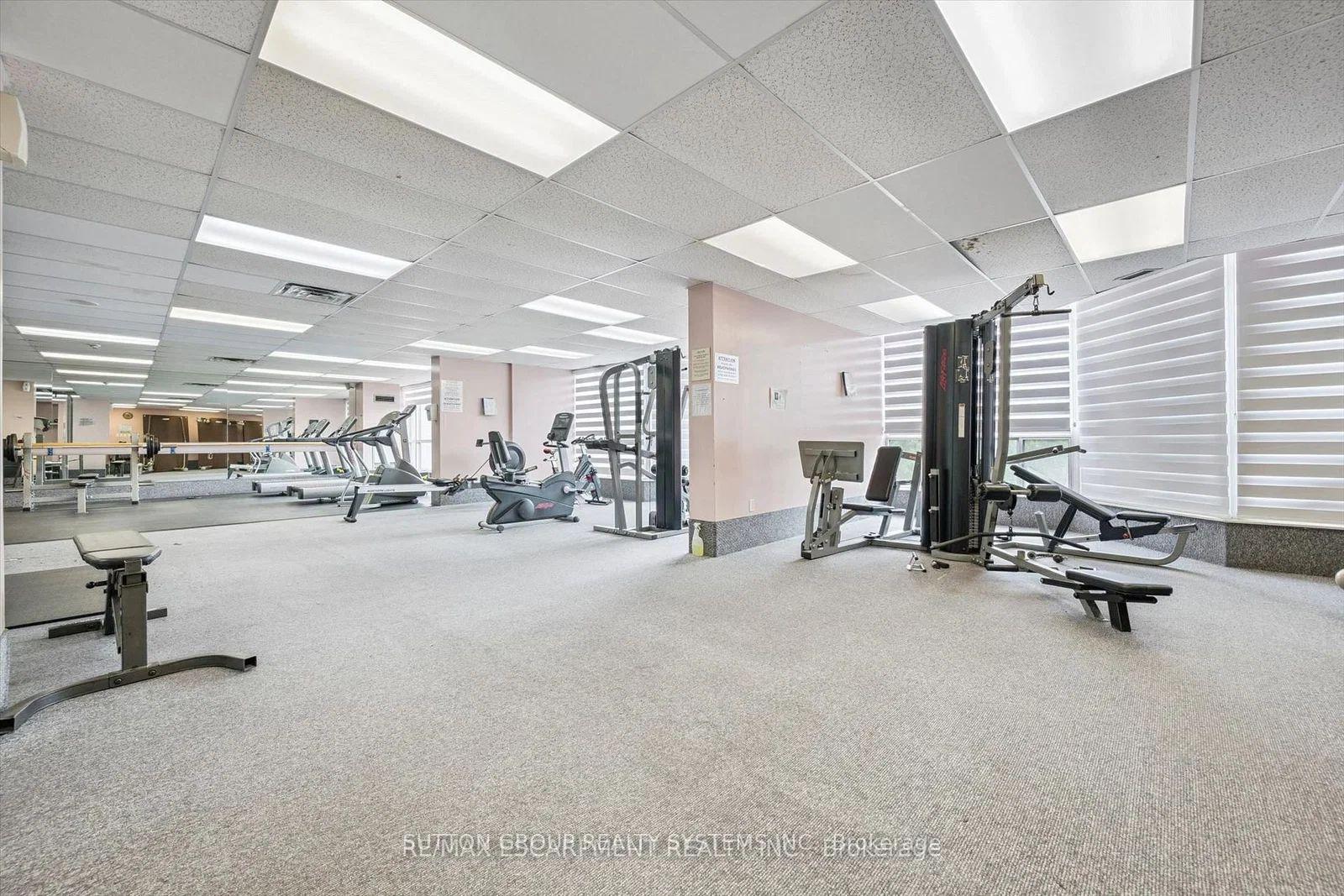 Photo 10 of Unit 1610, 3 Rowntree Road, Etobicoke, Mount Olive-Silverstone-Jamestown — HOMEH